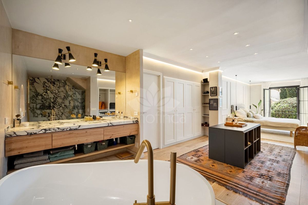 Town House in Marbella, Marbella