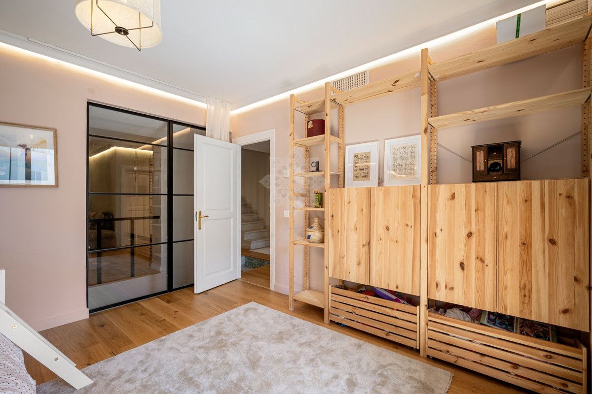 Town House in Marbella, Marbella