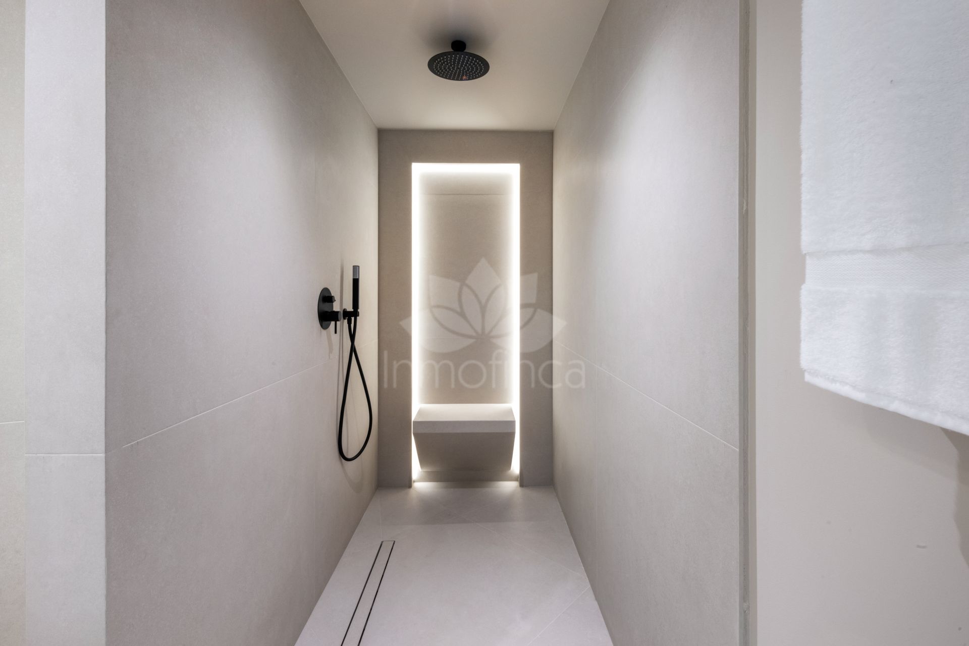 Duplex in La Quinta, Benahavis