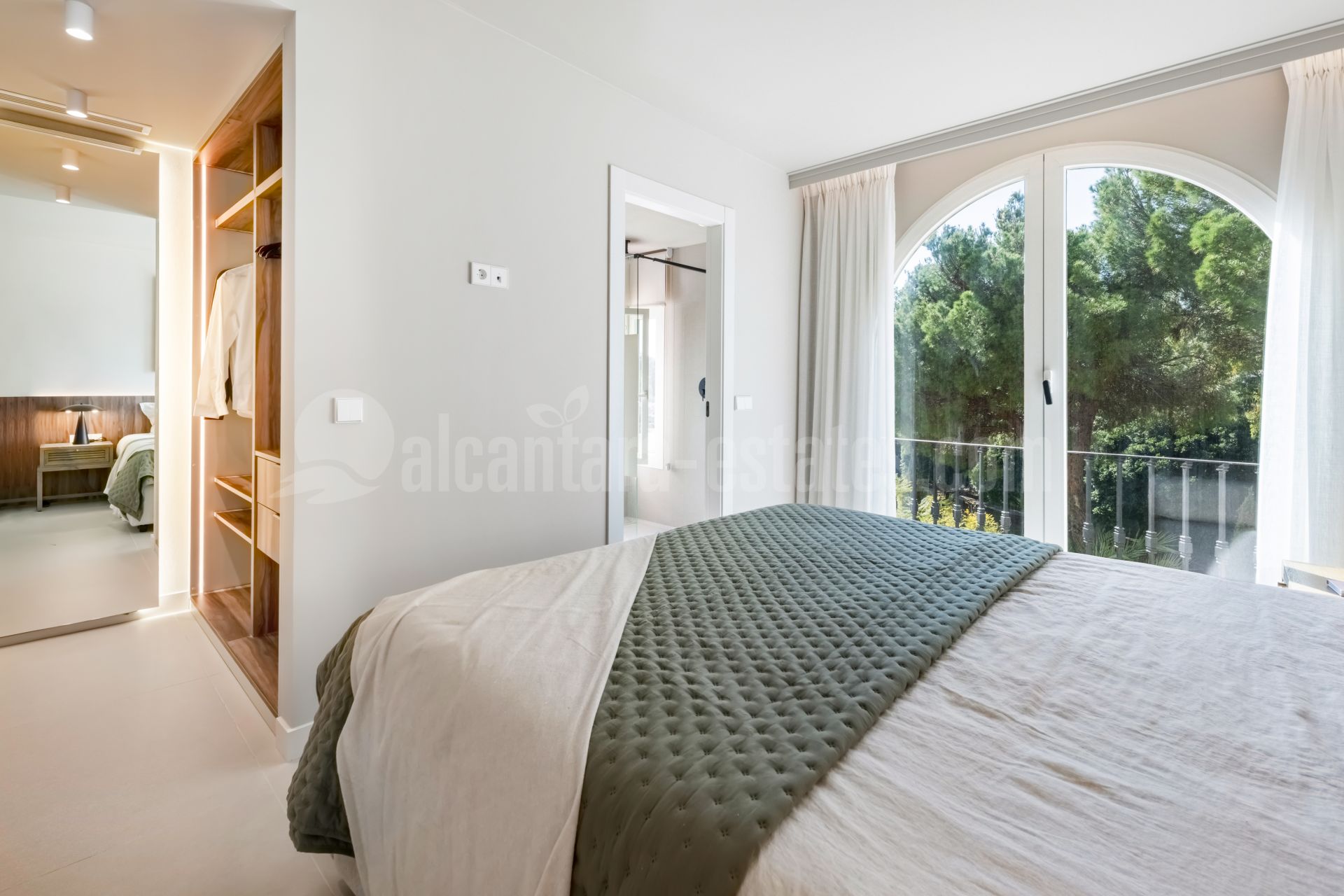 Duplex in La Quinta, Benahavis