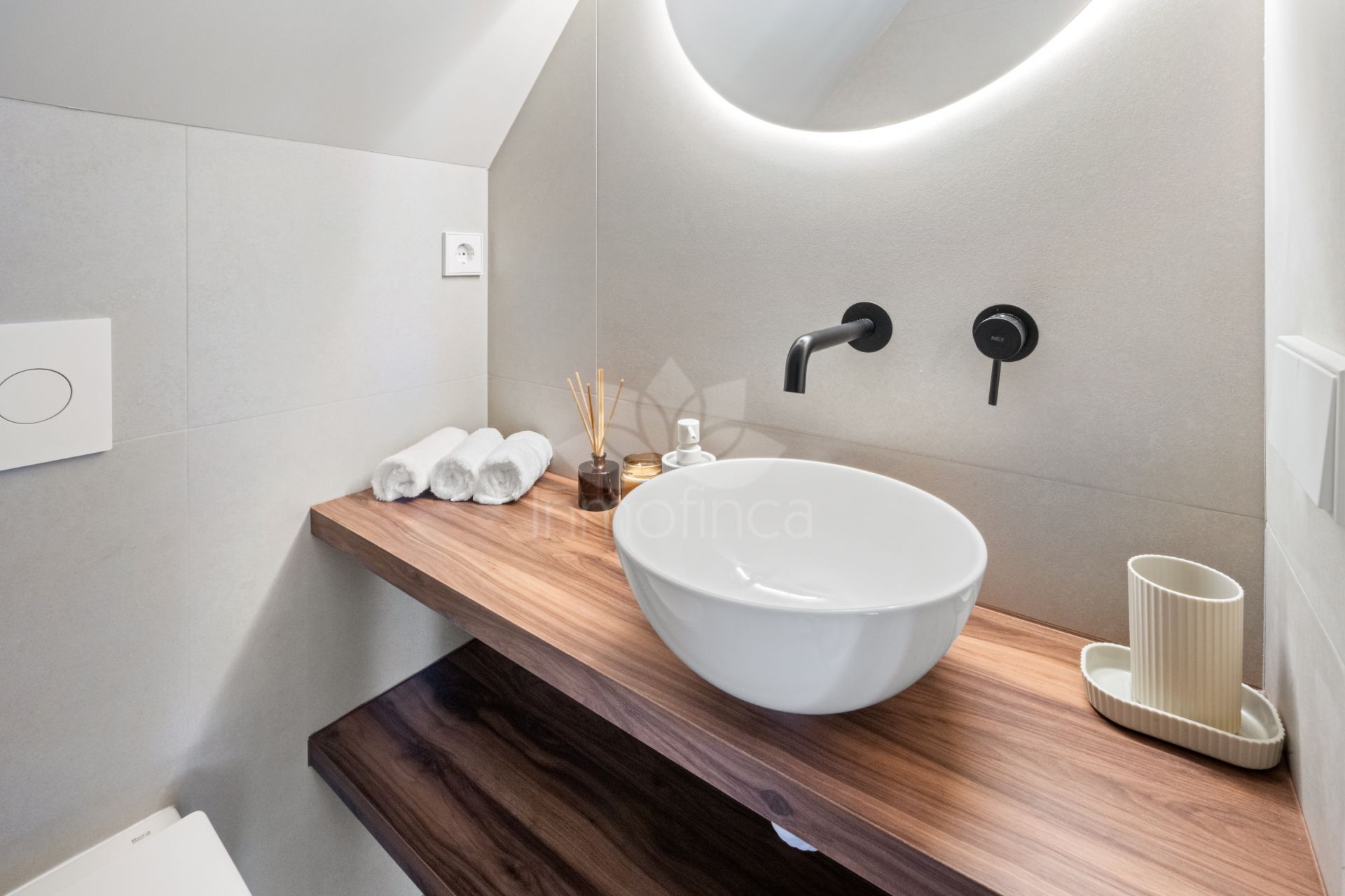 Duplex in La Quinta, Benahavis