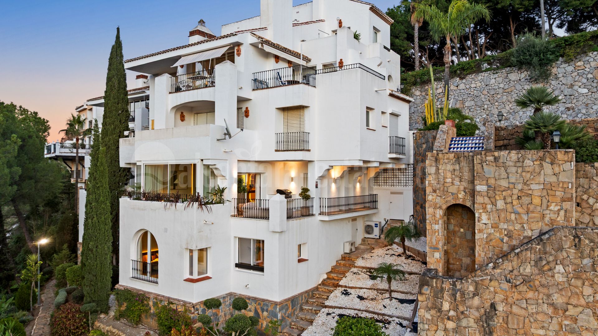 Duplex in La Quinta, Benahavis