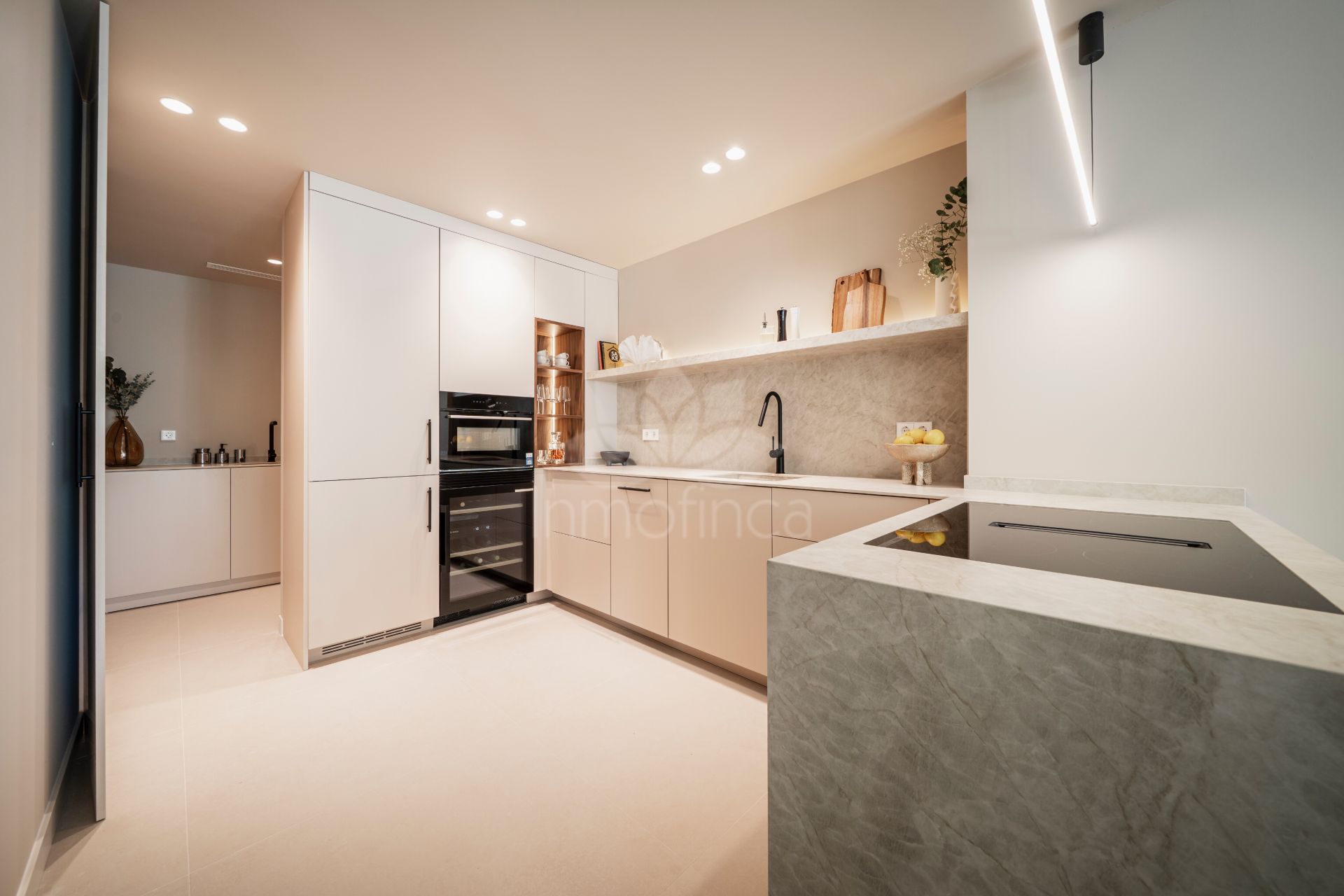 Duplex in La Quinta, Benahavis