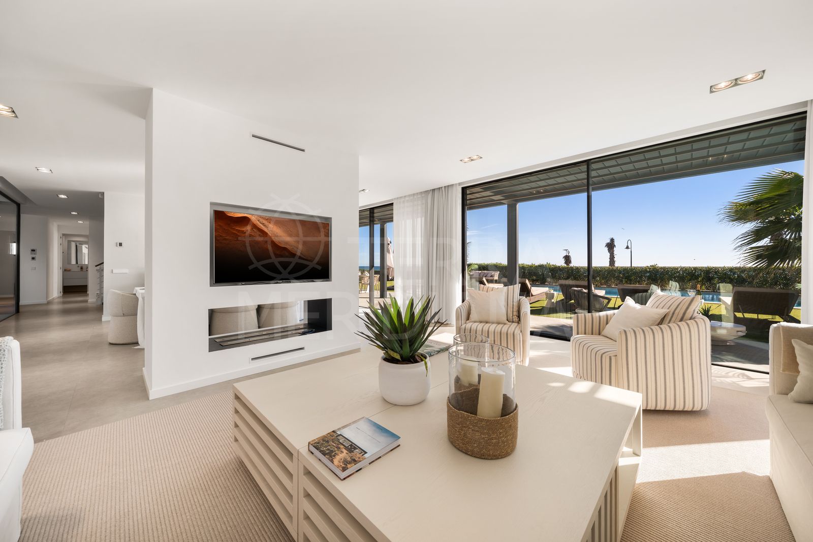 Villa in New Golden Mile, Estepona