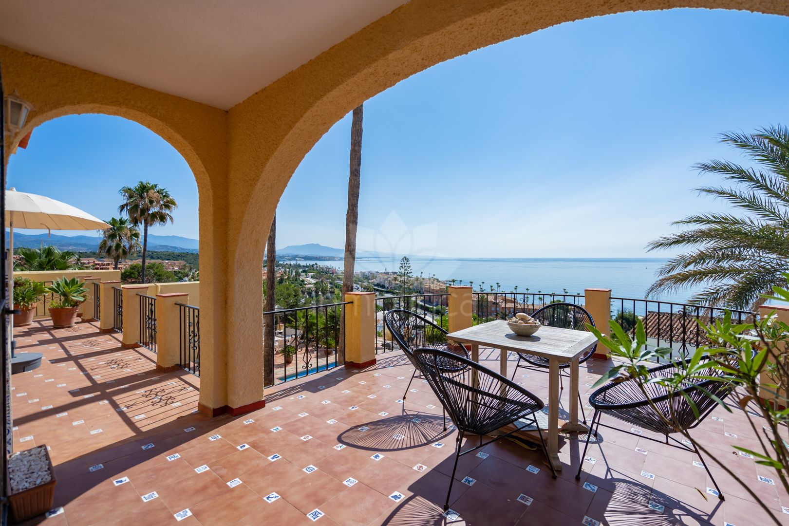 Villa en Buenas Noches, Estepona