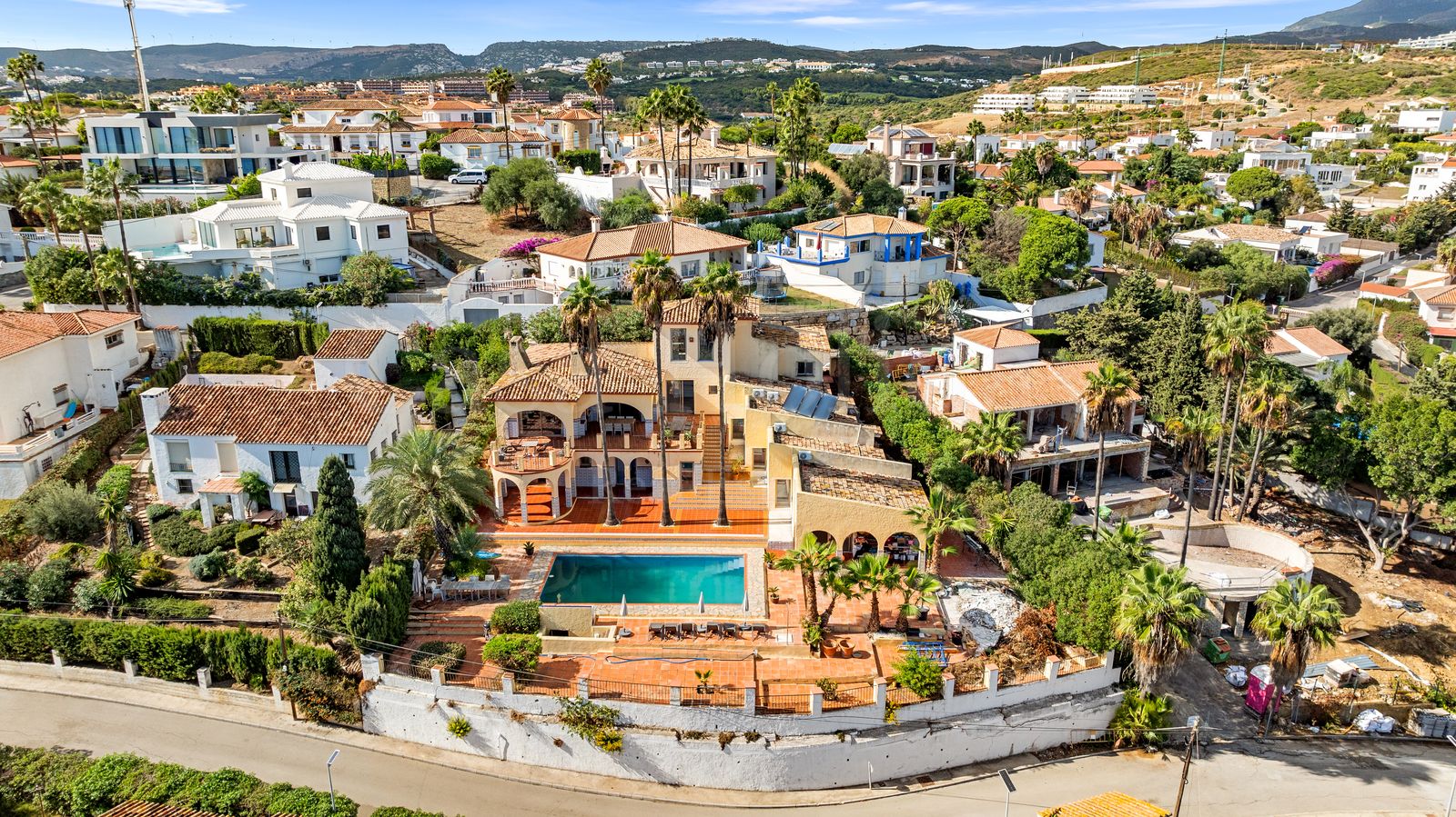 Villa en Buenas Noches, Estepona