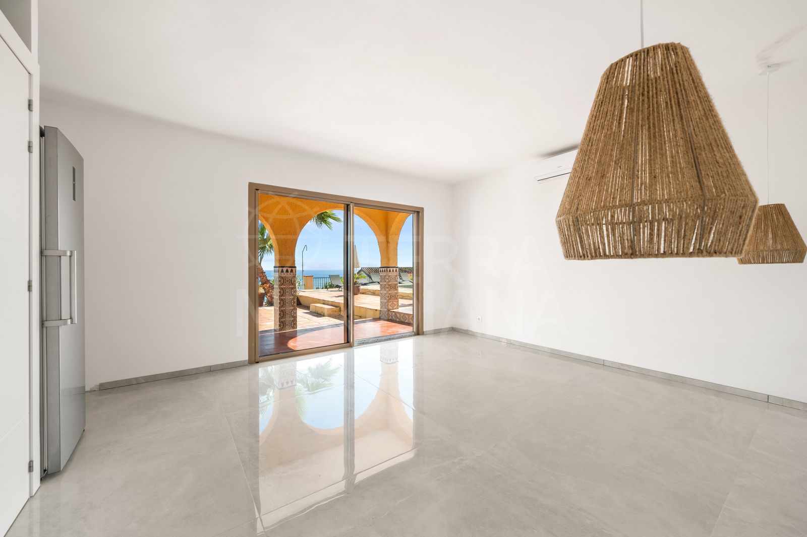 Villa in Buenas Noches, Estepona