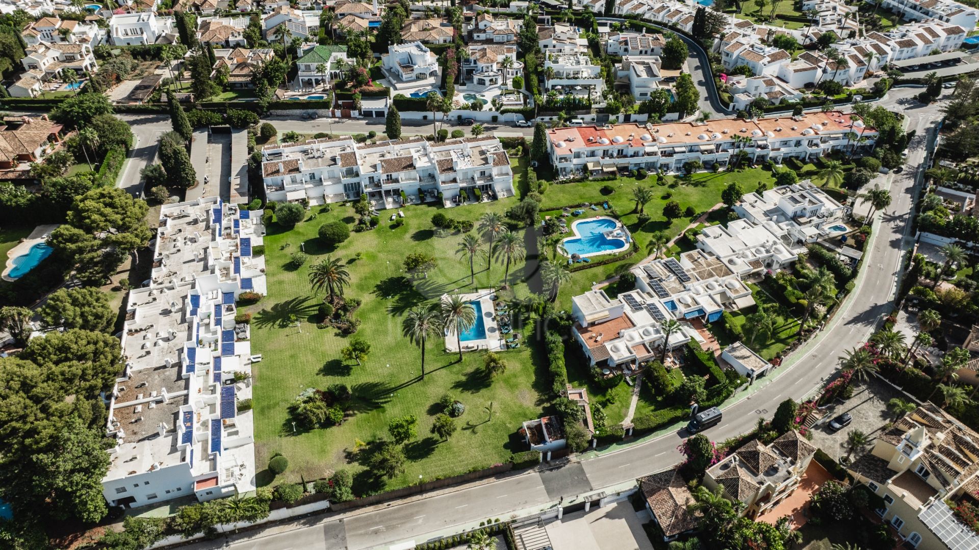 Town House in Nueva Andalucia, Marbella