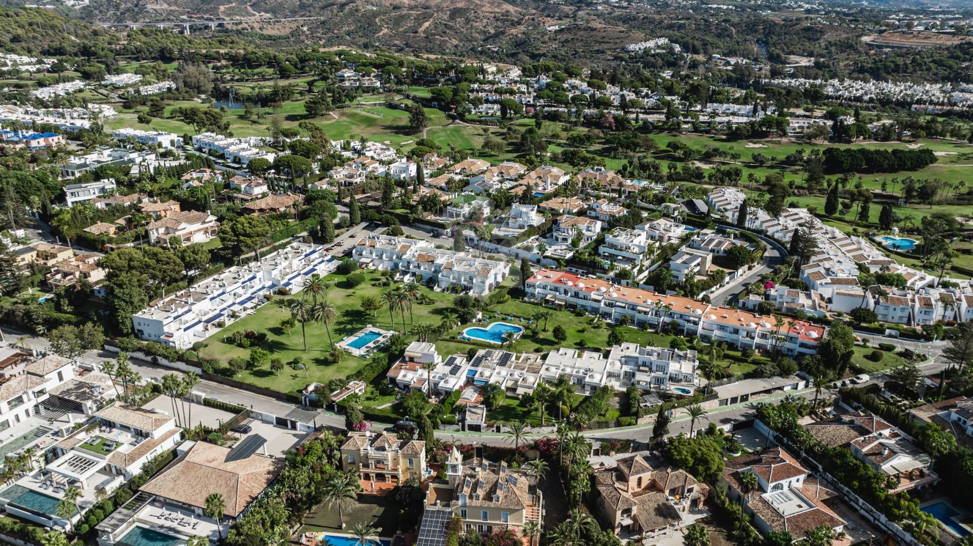 Town House in Nueva Andalucia, Marbella