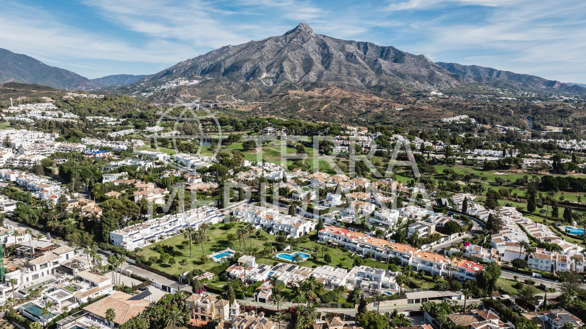 Town House in Nueva Andalucia, Marbella