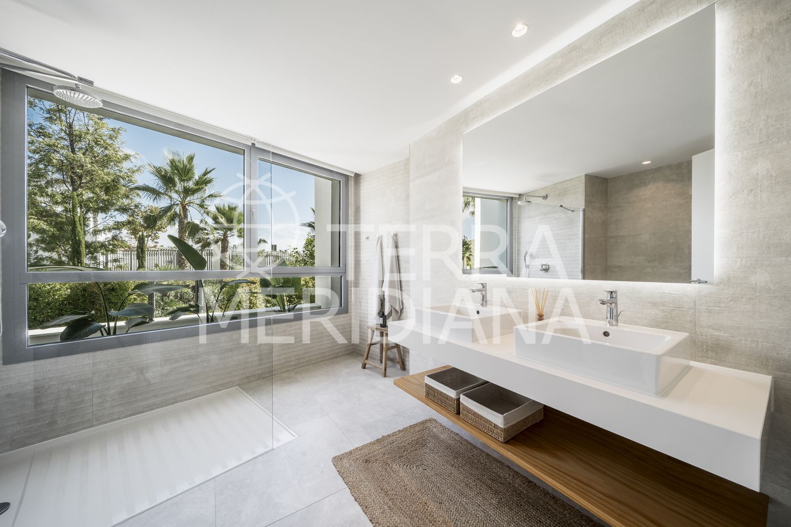 Ground Floor Apartment in Marbella