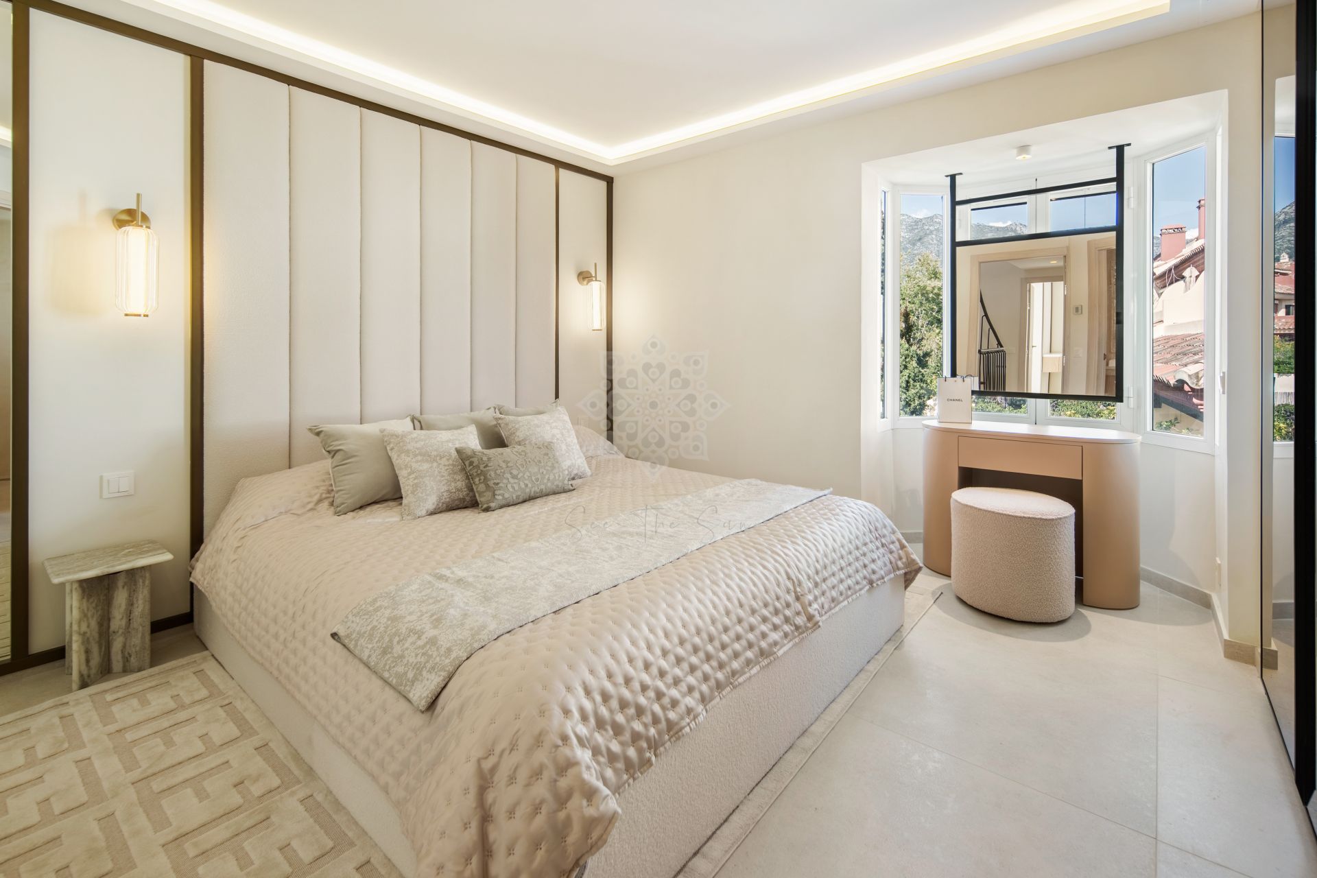 Town House in Las Lomas del Marbella Club, Marbella