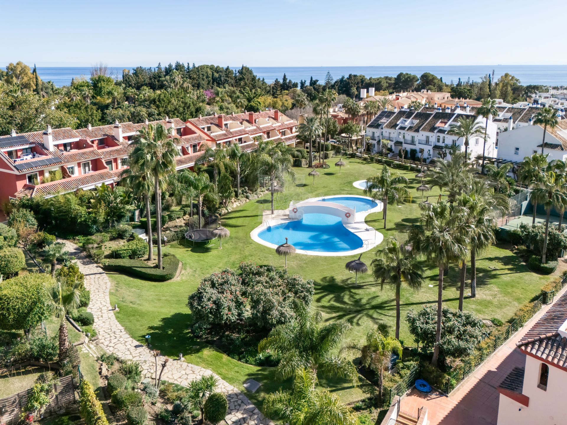Town House in Las Lomas del Marbella Club, Marbella