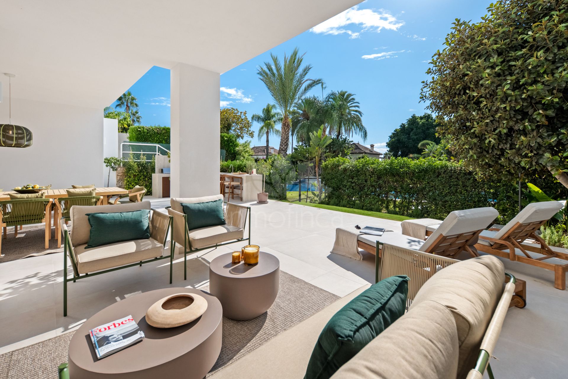 Duplex in Alcores del Golf, Marbella