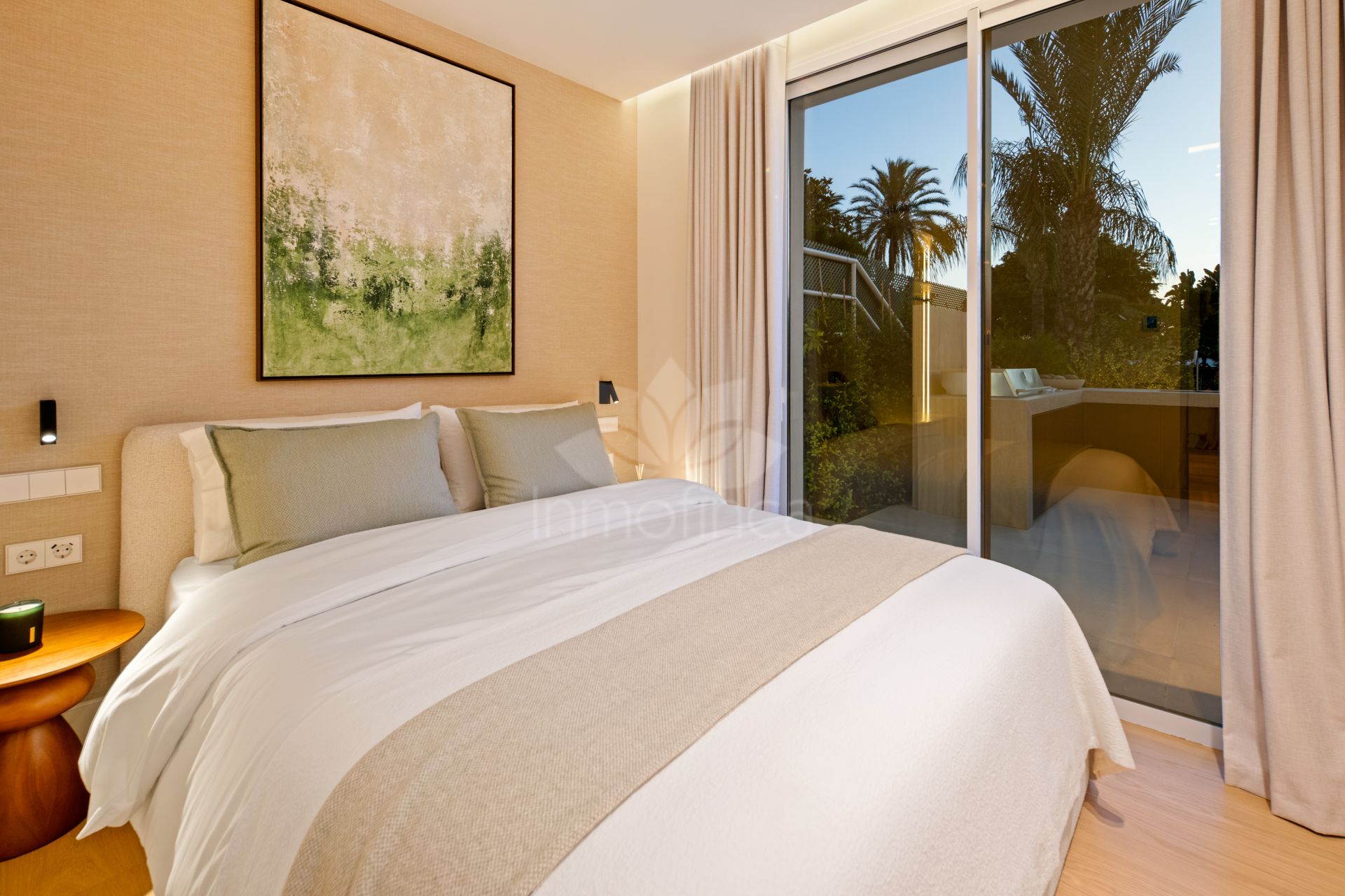 Duplex in Alcores del Golf, Marbella