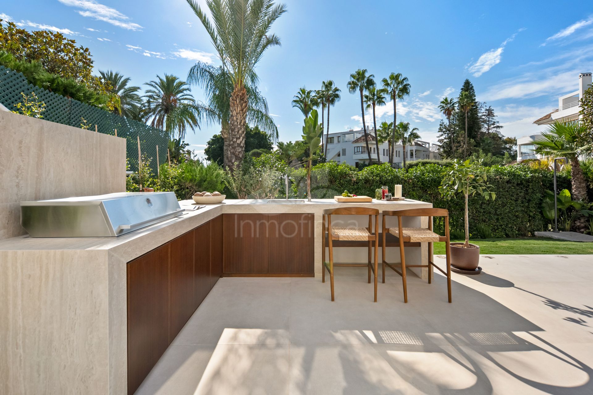 Duplex in Alcores del Golf, Marbella
