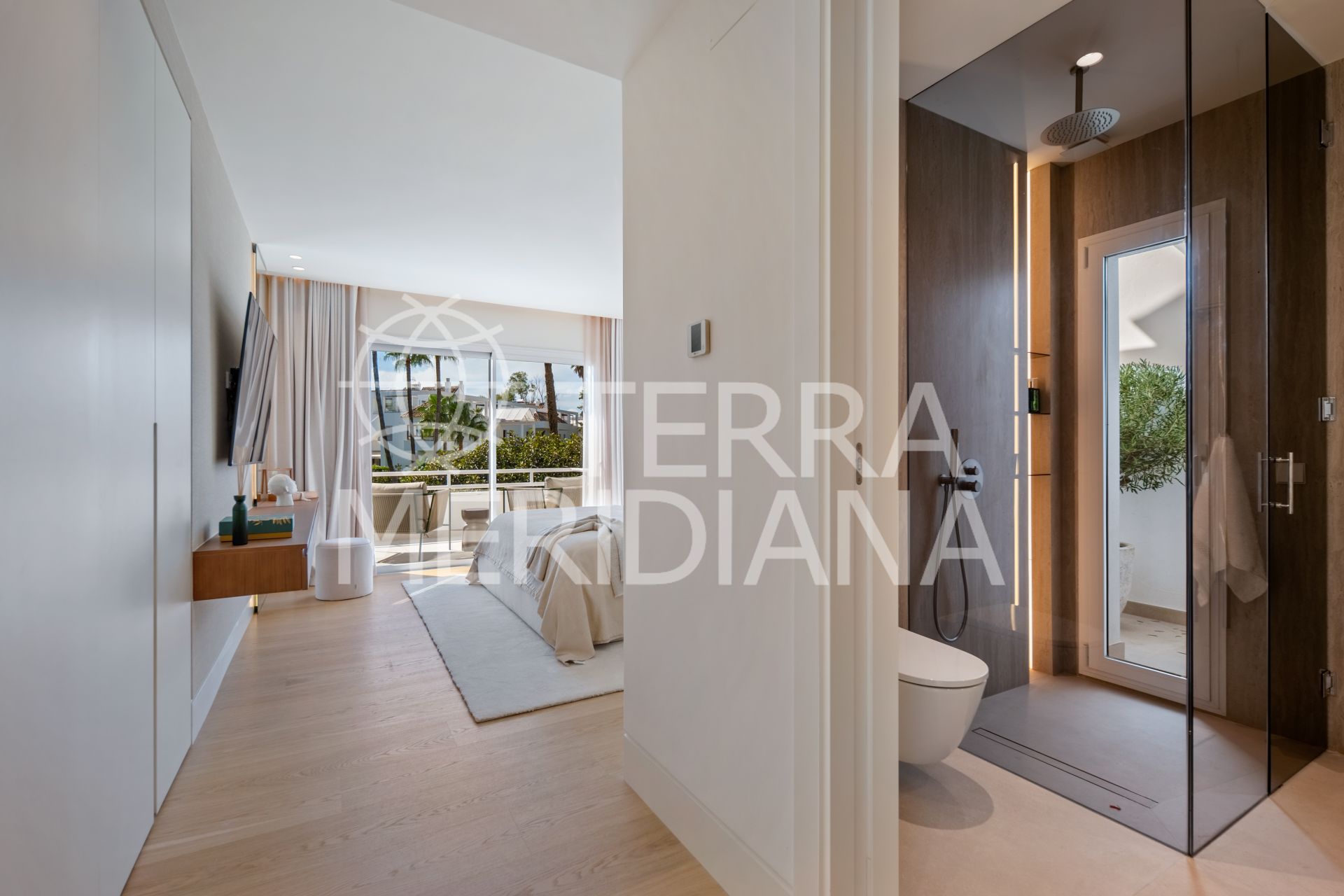 Duplex in Alcores del Golf, Marbella