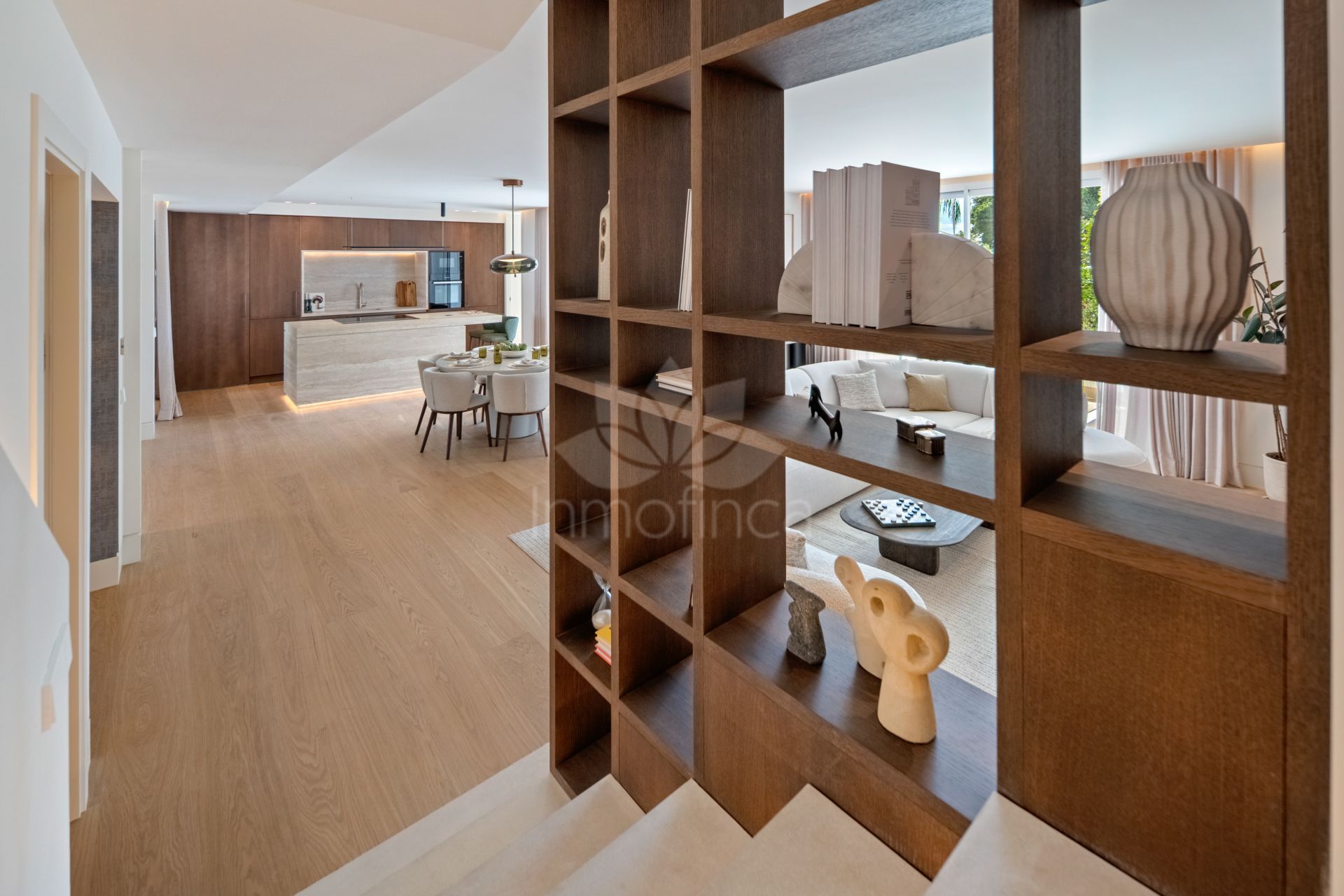 Duplex in Alcores del Golf, Marbella