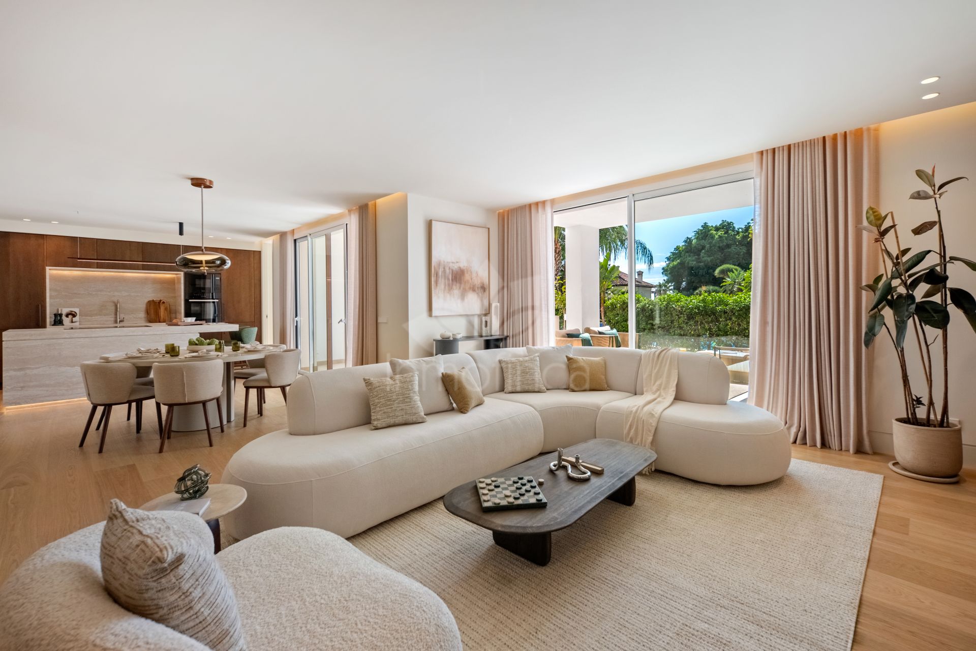 Duplex in Alcores del Golf, Marbella