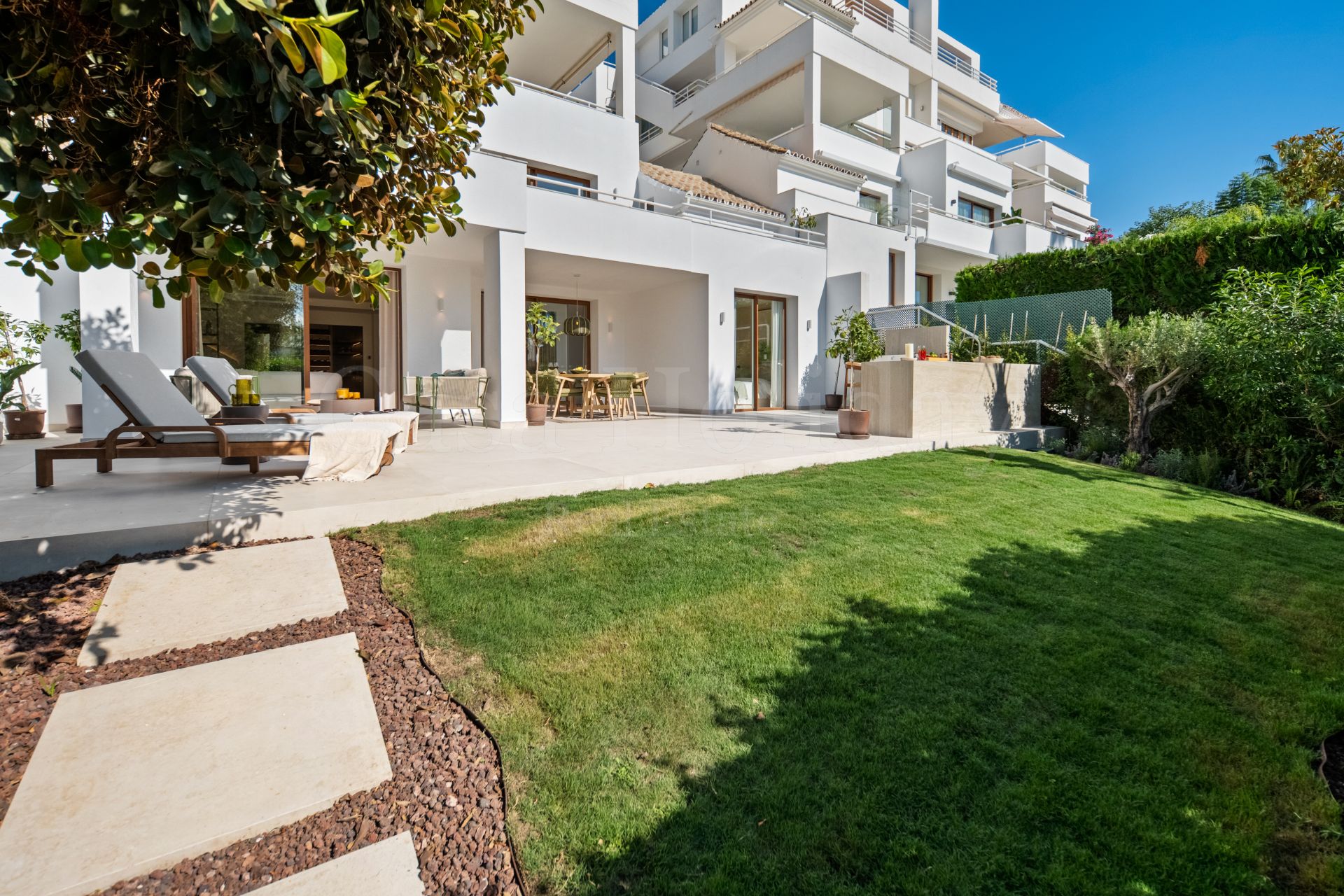 Duplex en Alcores del Golf, Marbella