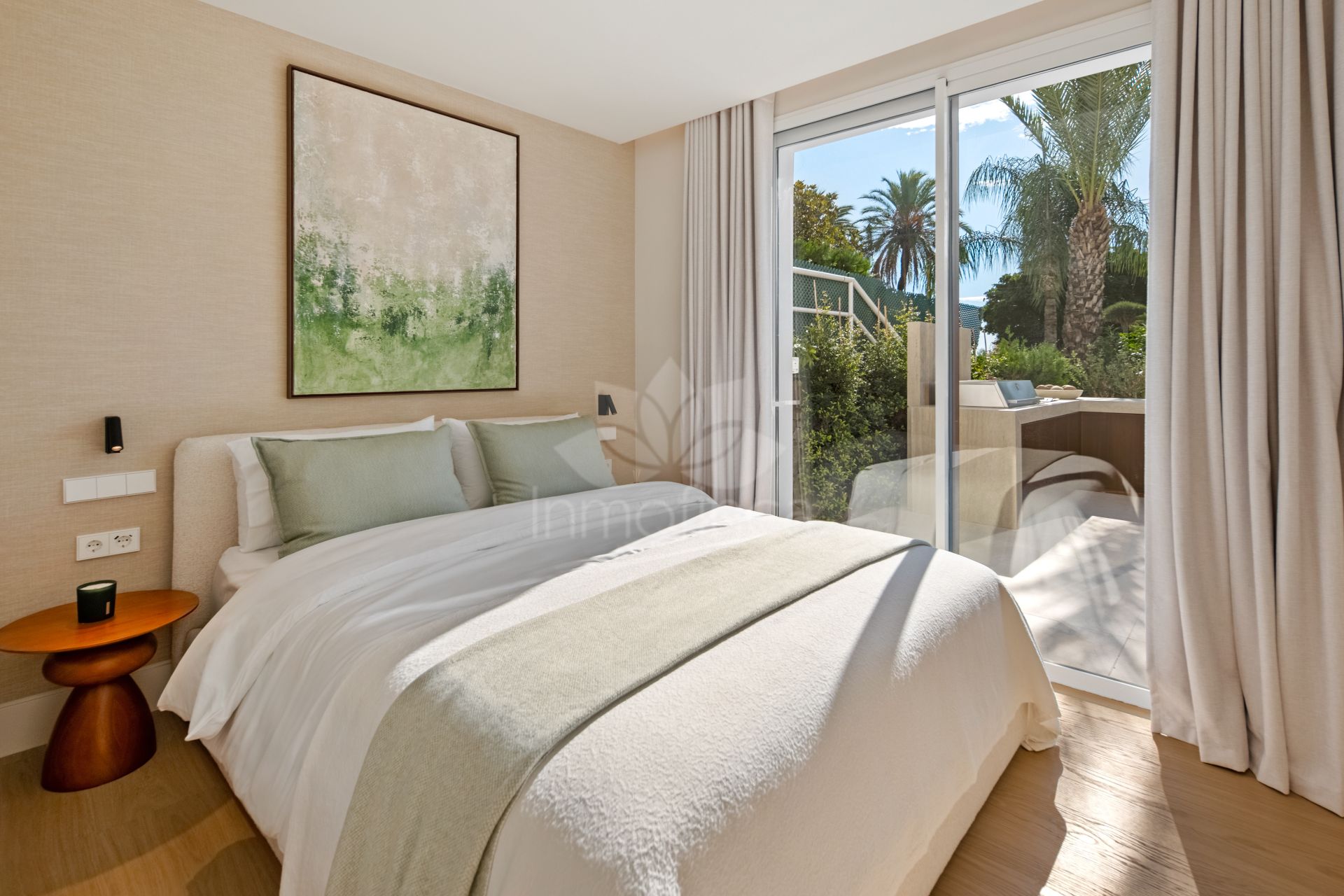 Duplex in Alcores del Golf, Marbella