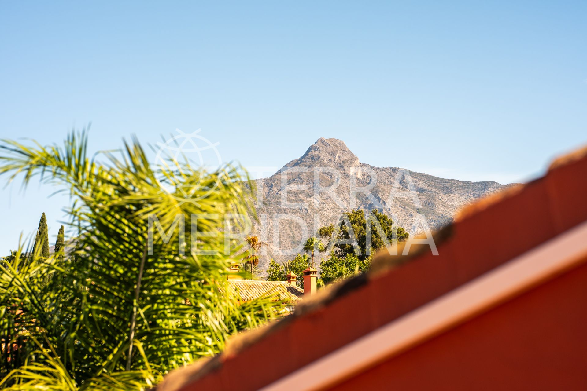 Town House in La Alzambra, Marbella