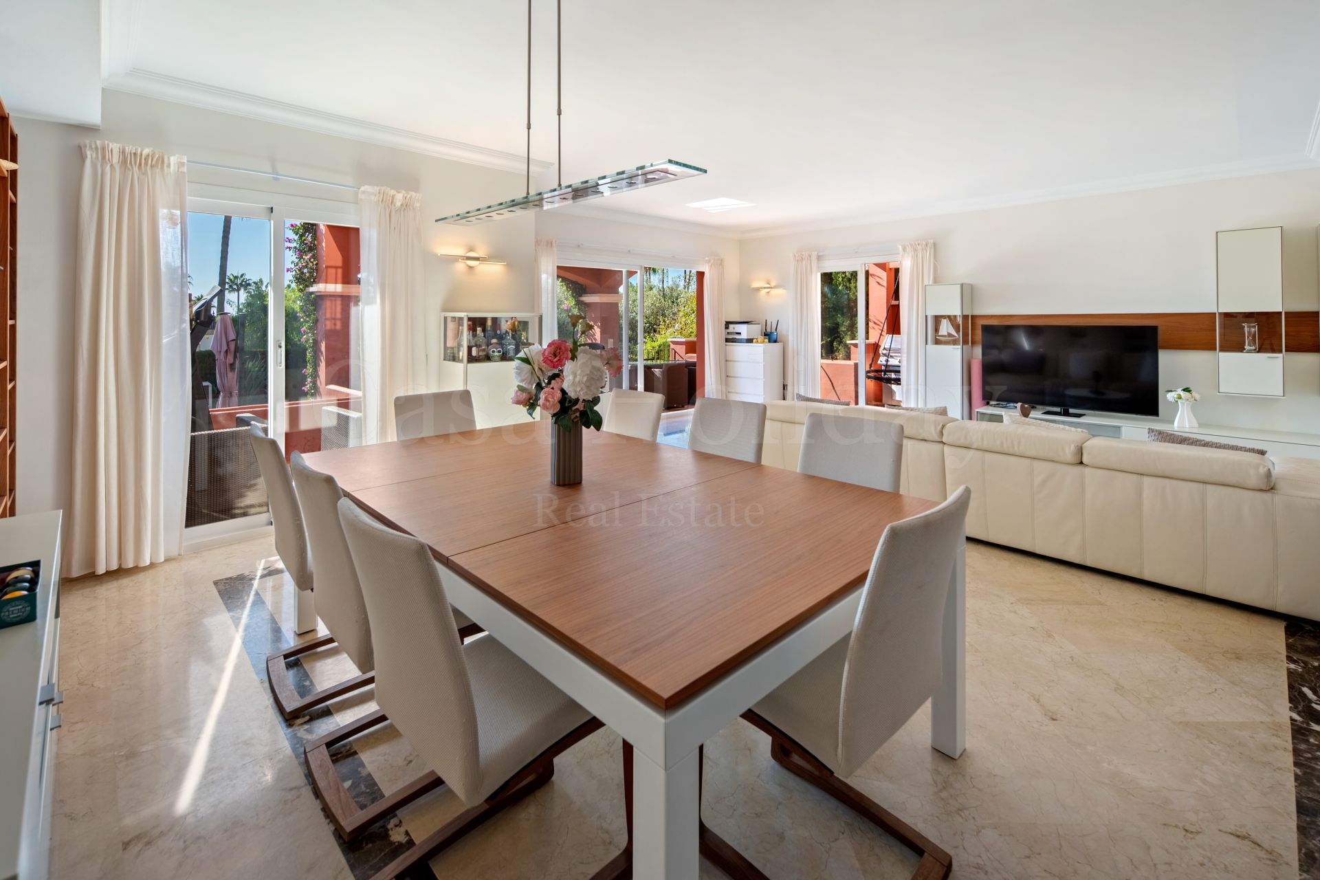 Town House in La Alzambra, Marbella