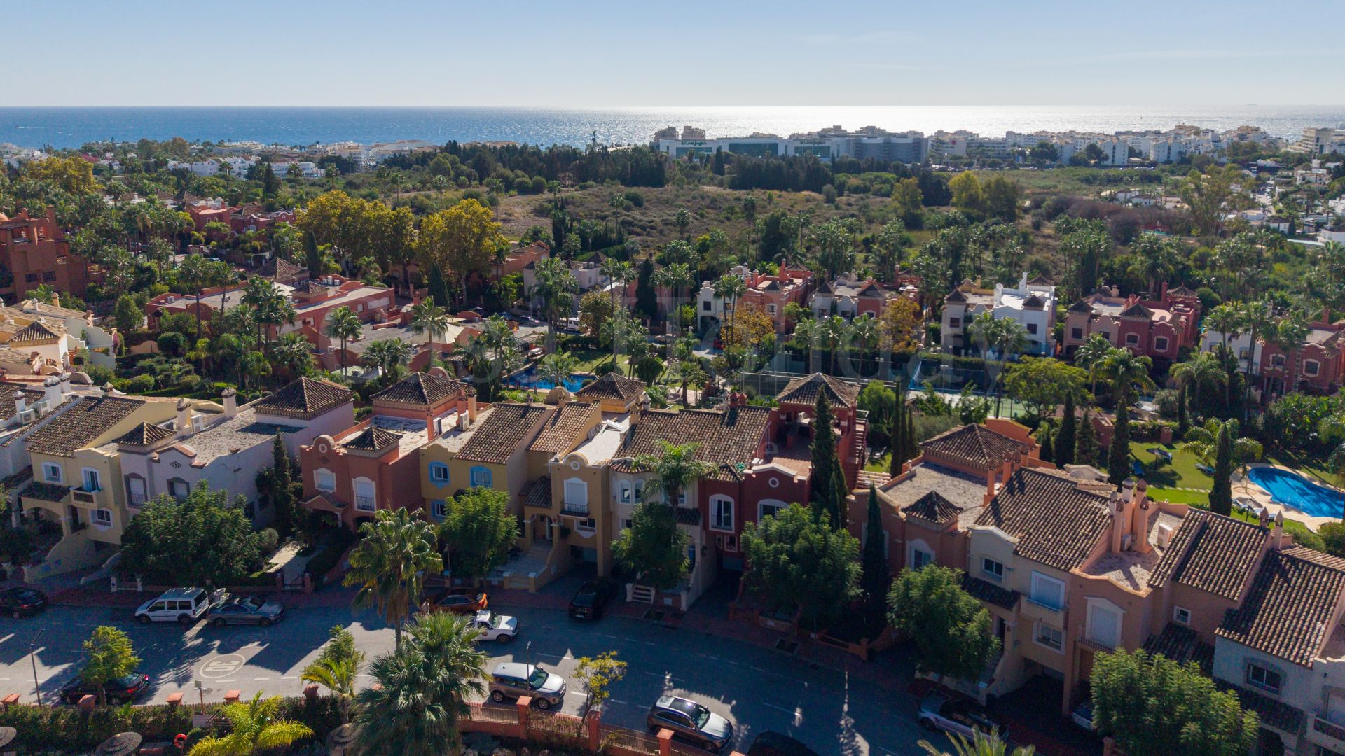 Town House in La Alzambra, Marbella