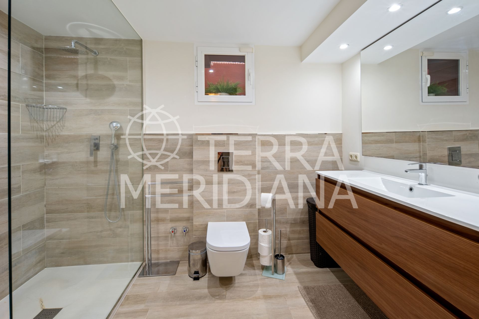 Town House in La Alzambra, Marbella