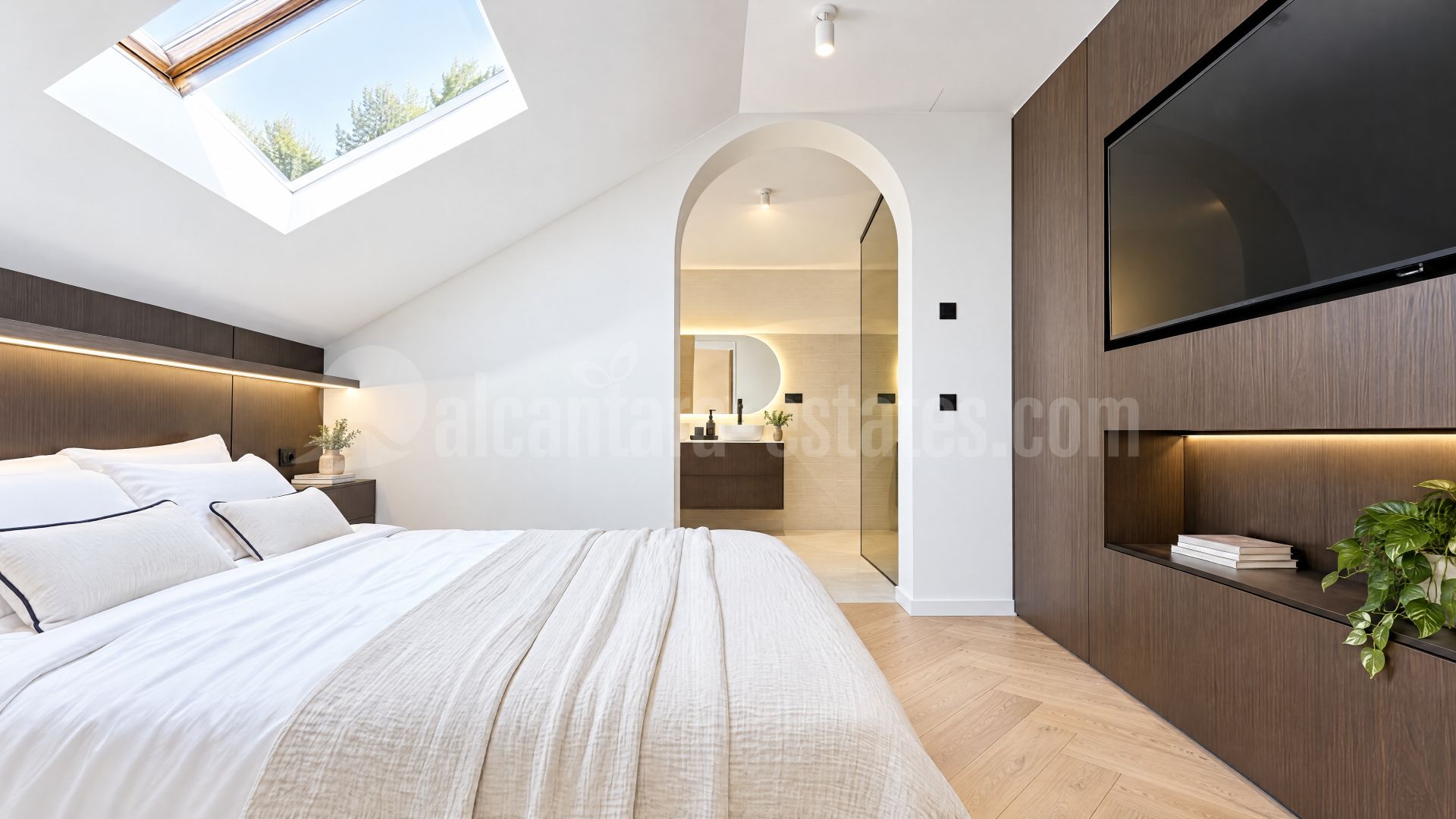 Atico Duplex en Nueva Andalucia, Marbella