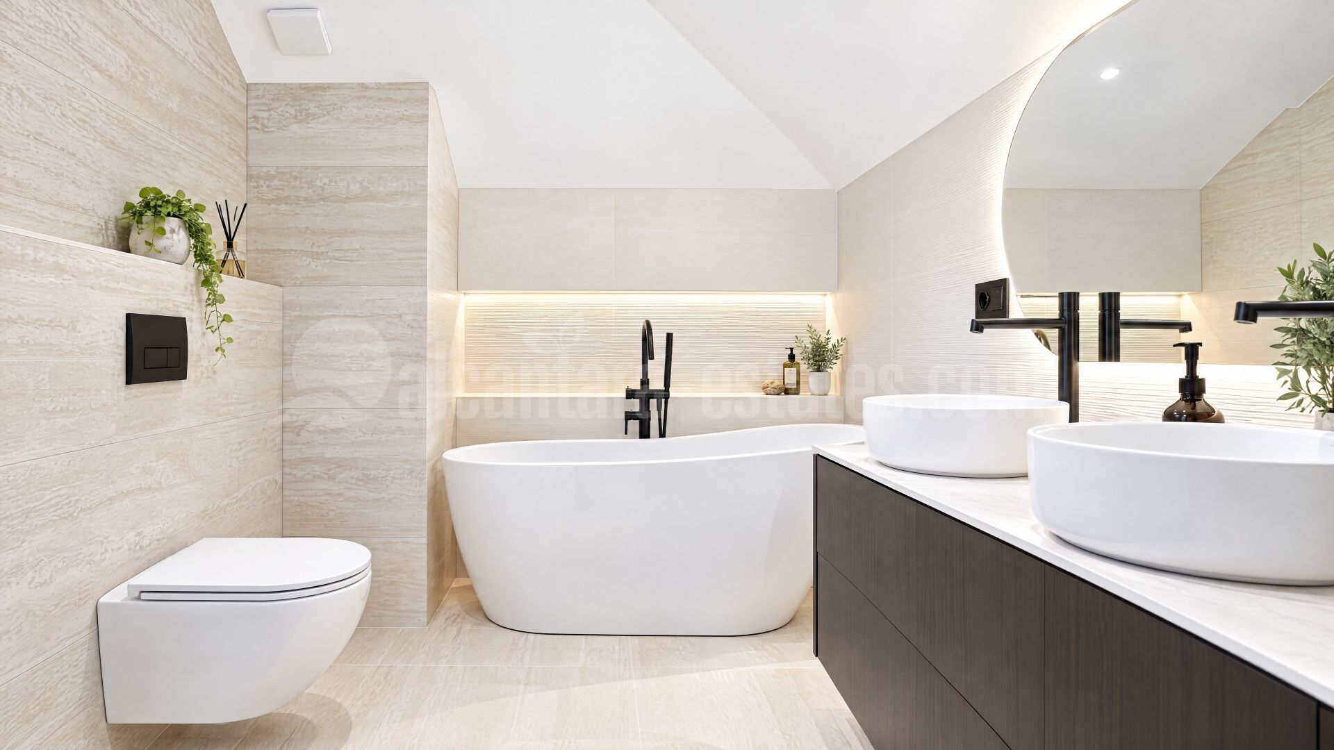 Atico Duplex en Nueva Andalucia, Marbella
