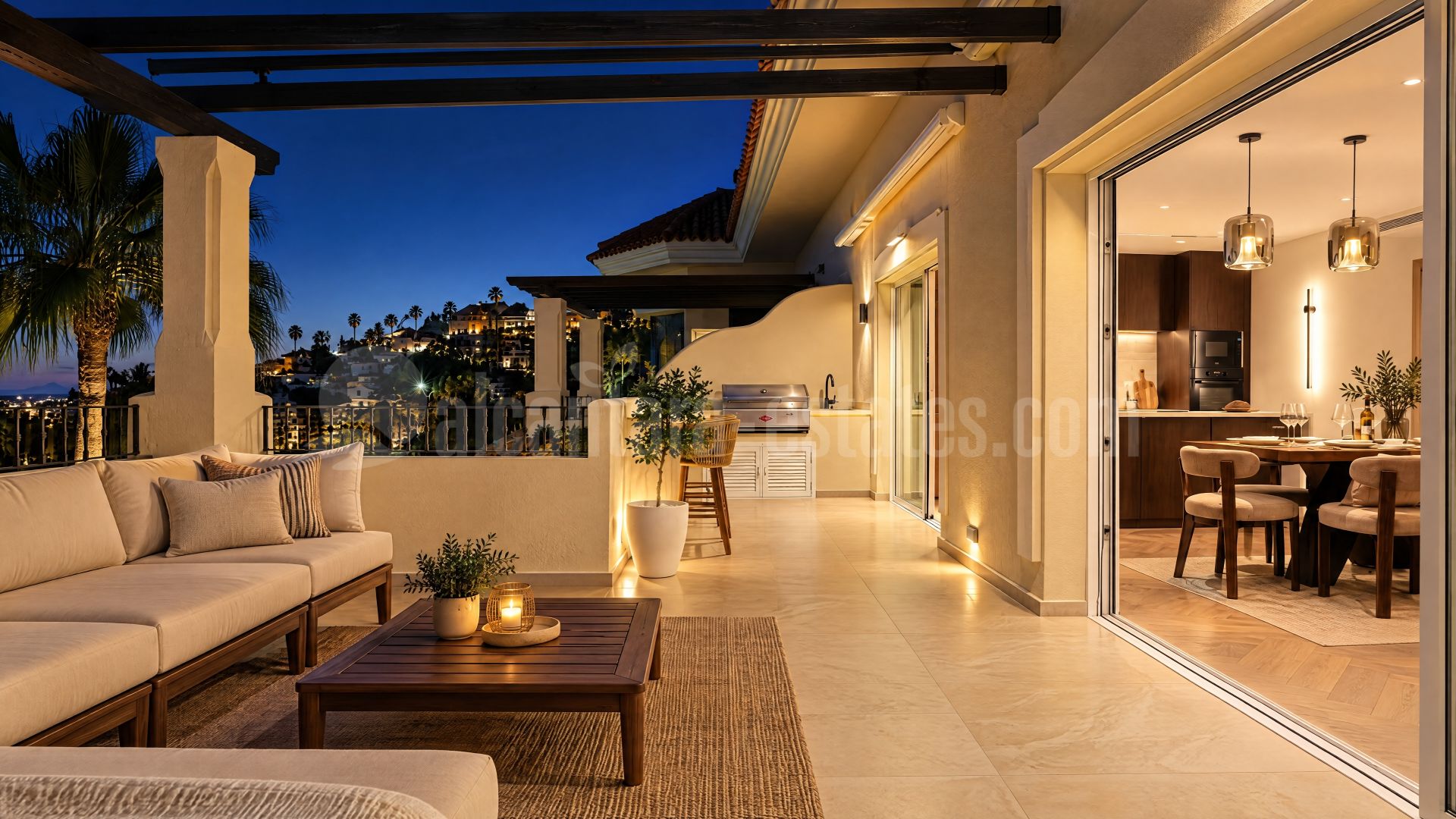 Atico Duplex en Nueva Andalucia, Marbella