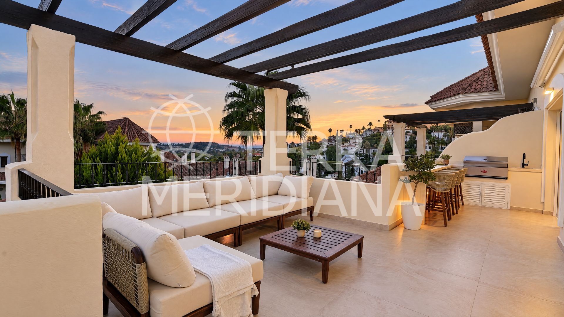 Duplex Penthouse in Nueva Andalucia, Marbella