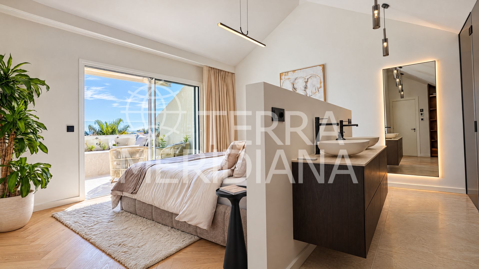 Duplex Penthouse in Nueva Andalucia, Marbella