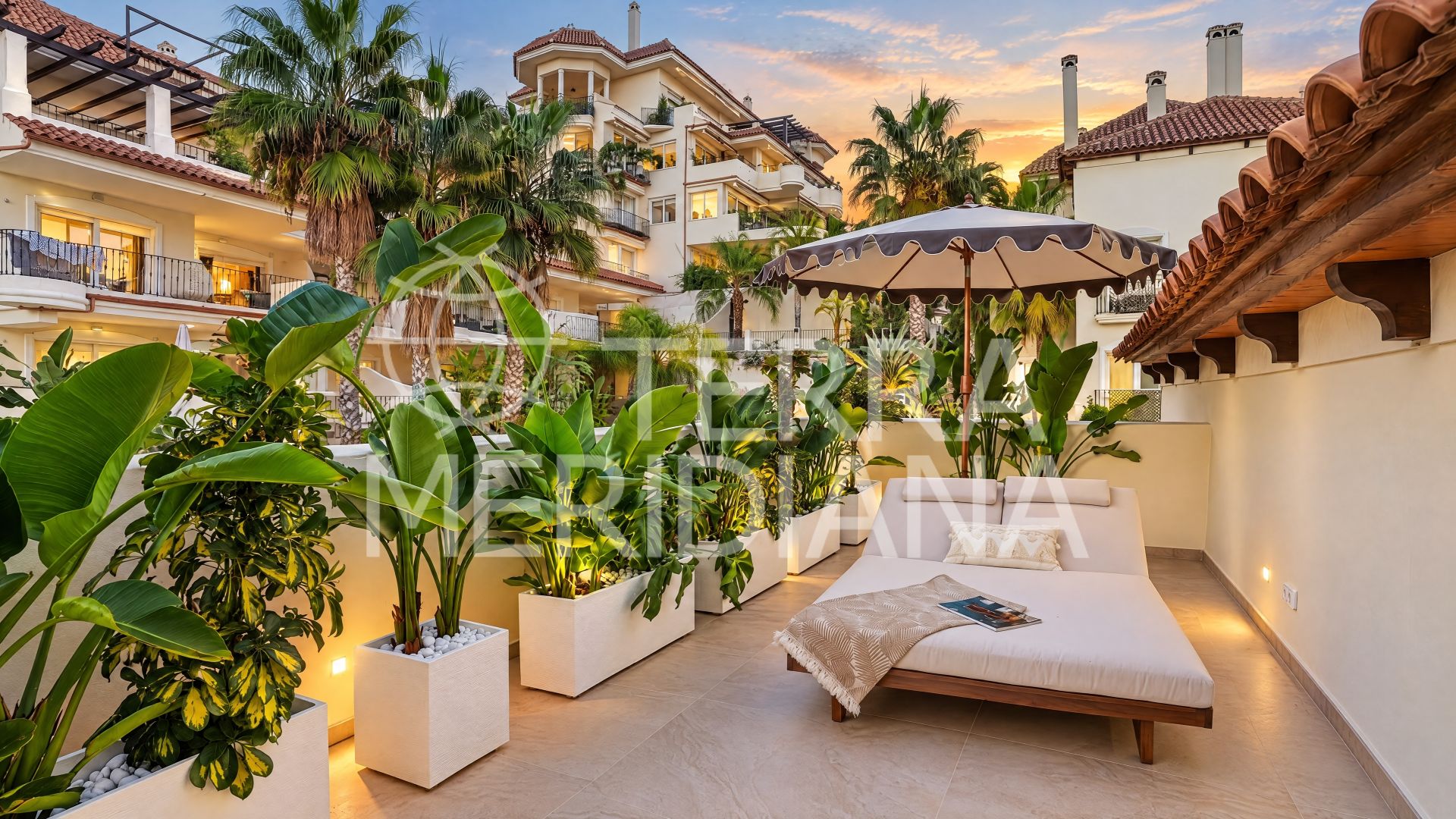 Duplex Penthouse in Nueva Andalucia, Marbella