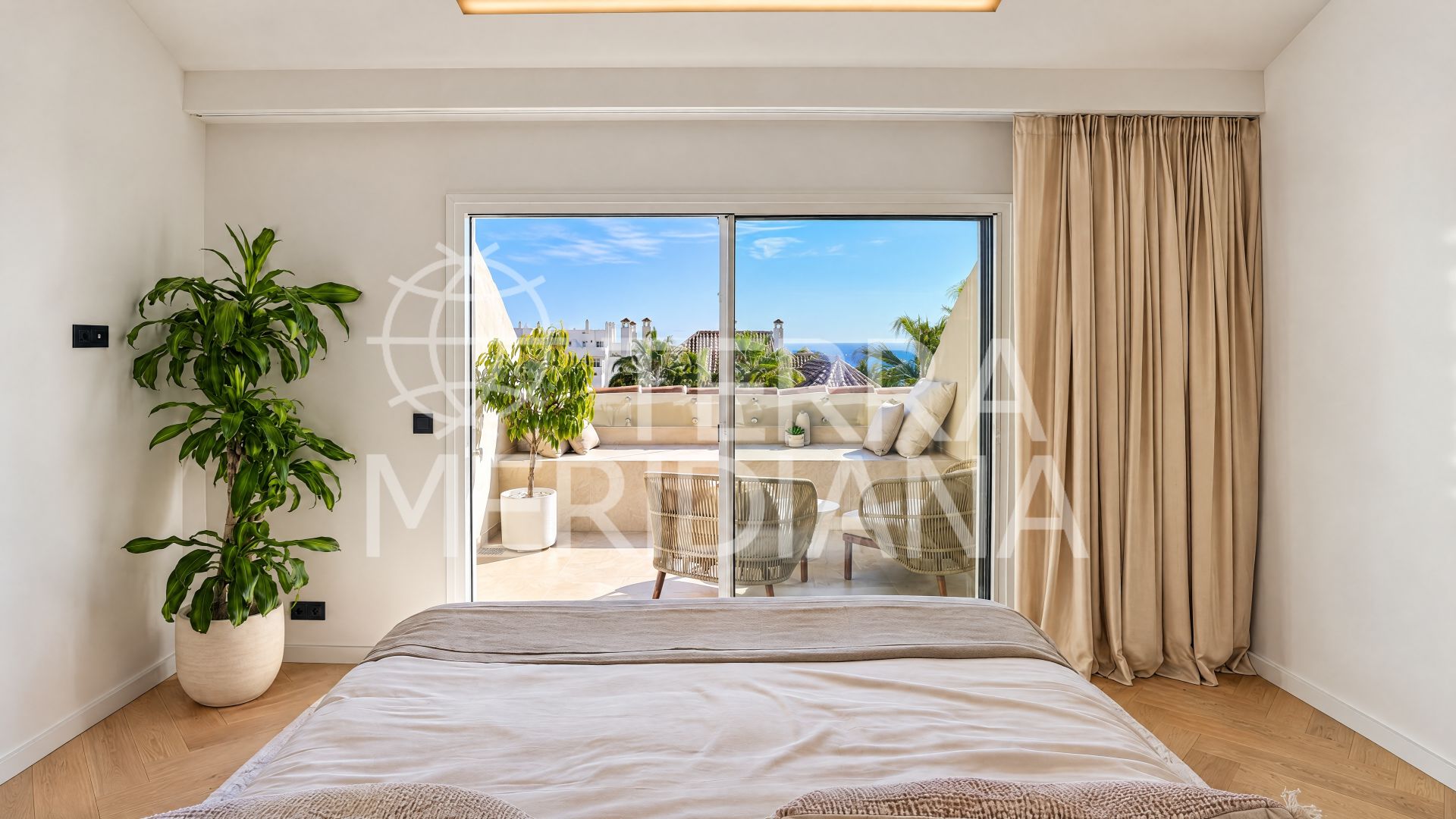 Duplex Penthouse in Nueva Andalucia, Marbella