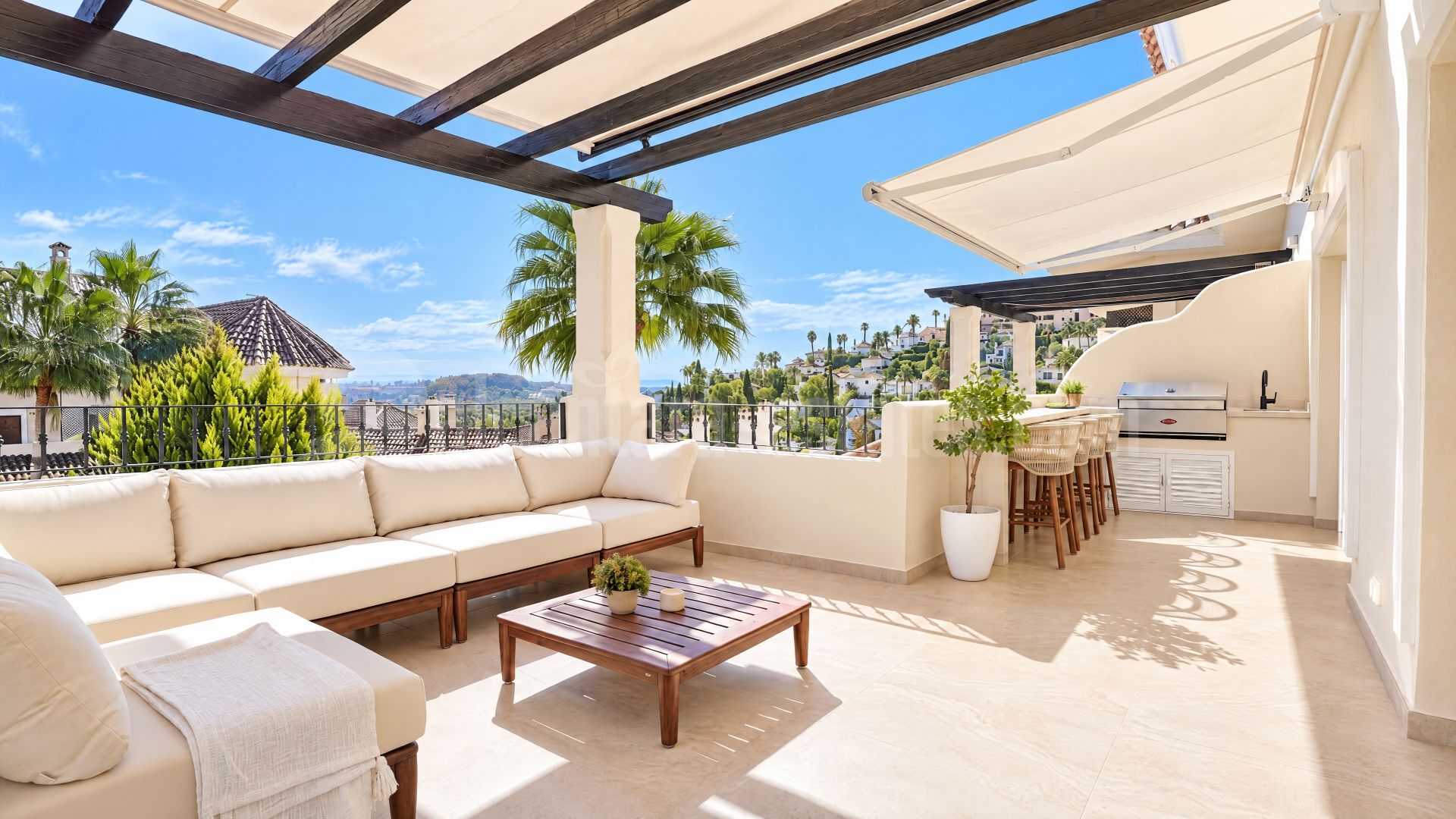 Atico Duplex en Nueva Andalucia, Marbella