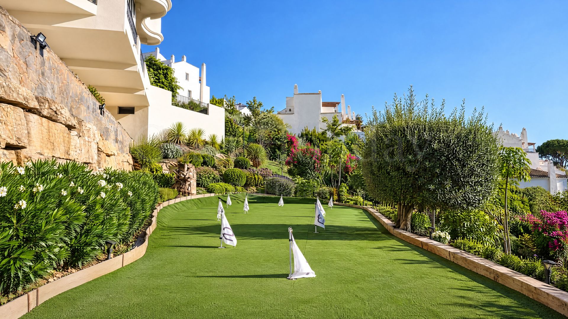 Duplex Penthouse in Nueva Andalucia, Marbella