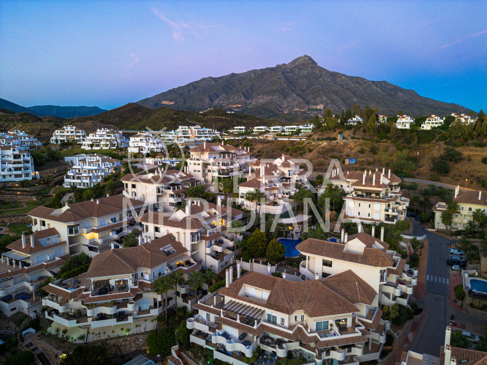 Duplex Penthouse in Nueva Andalucia, Marbella