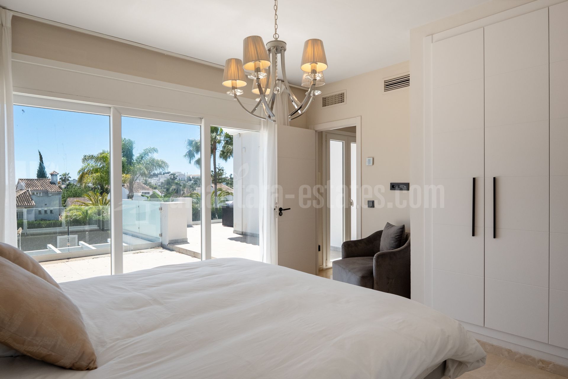 Villa en Nueva Andalucia, Marbella