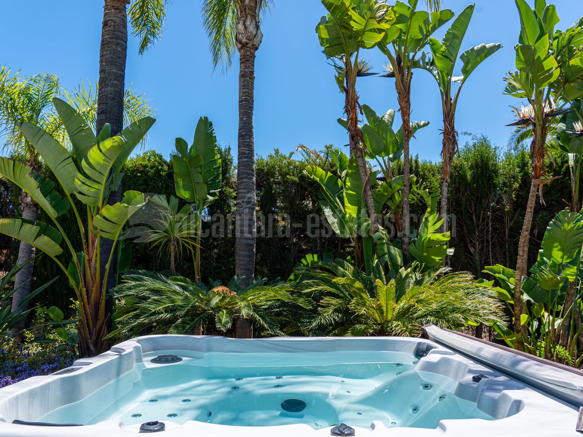 Villa en Nueva Andalucia, Marbella