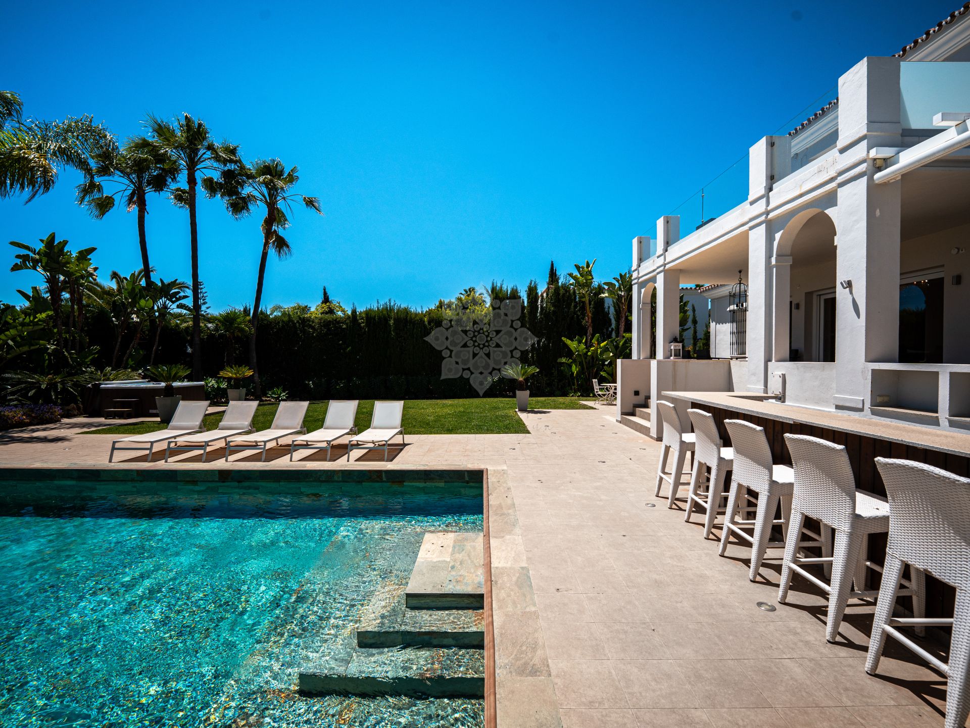 Villa in Nueva Andalucia, Marbella