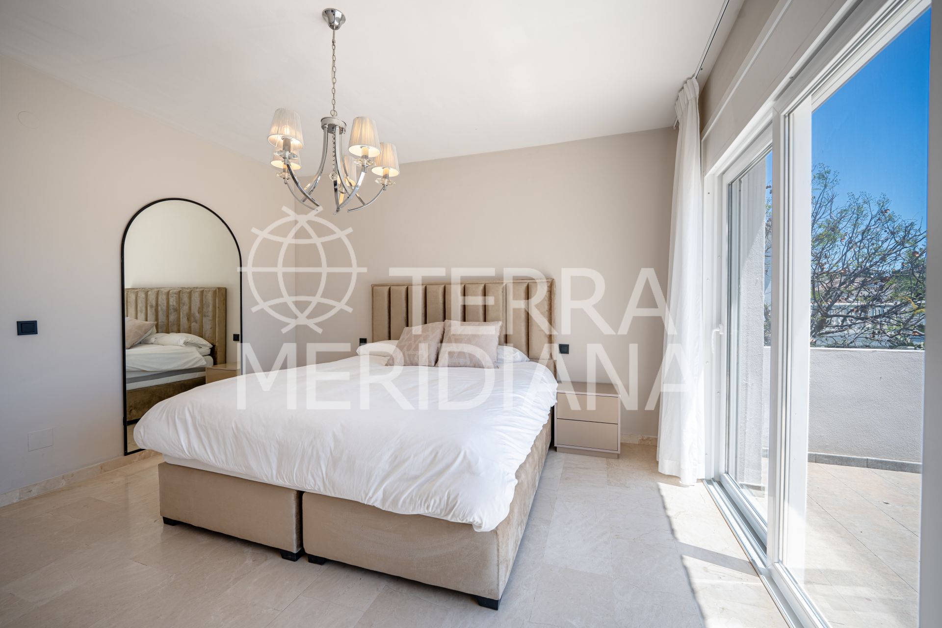 Villa in Nueva Andalucia, Marbella