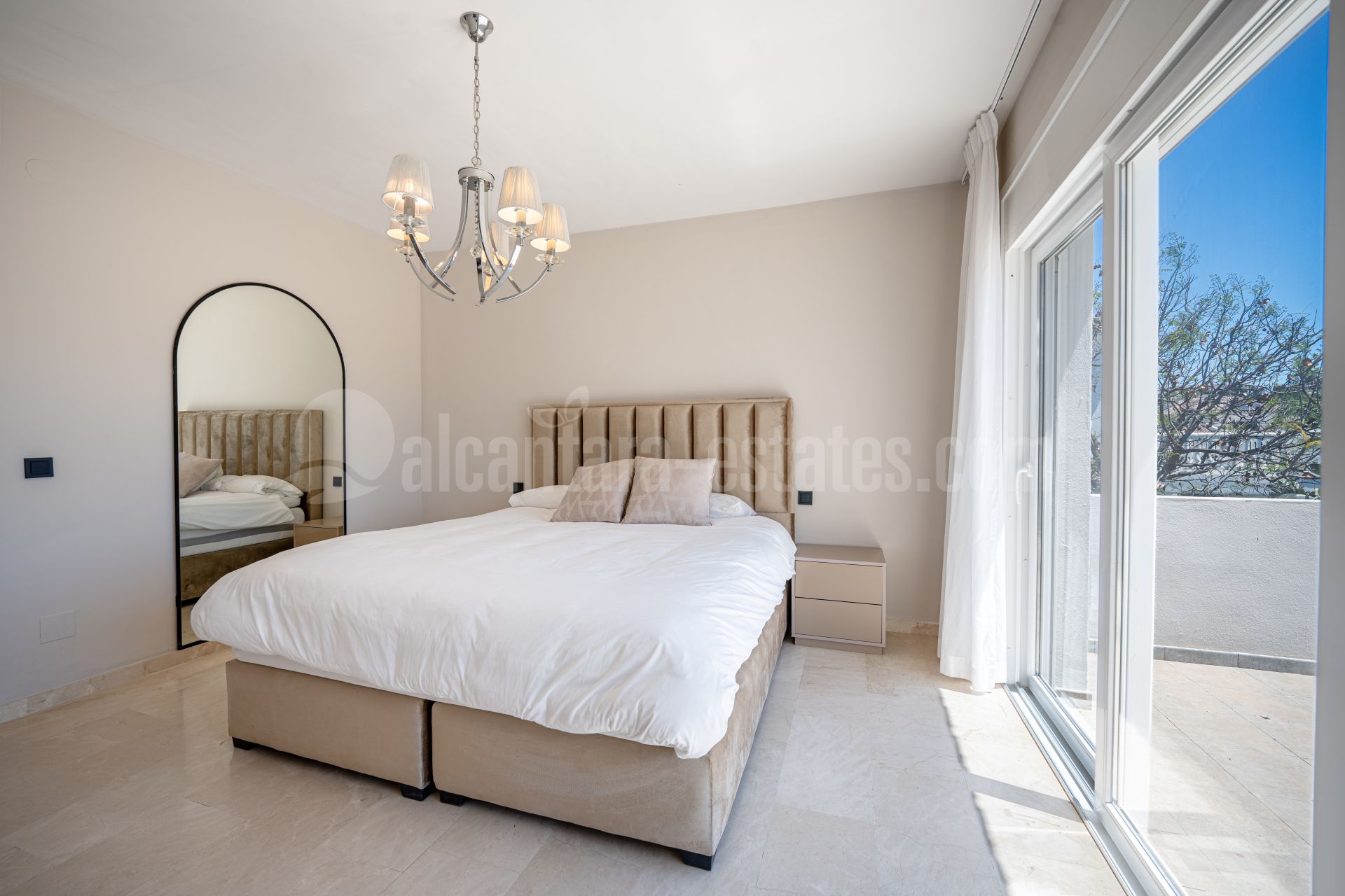 Villa en Nueva Andalucia, Marbella