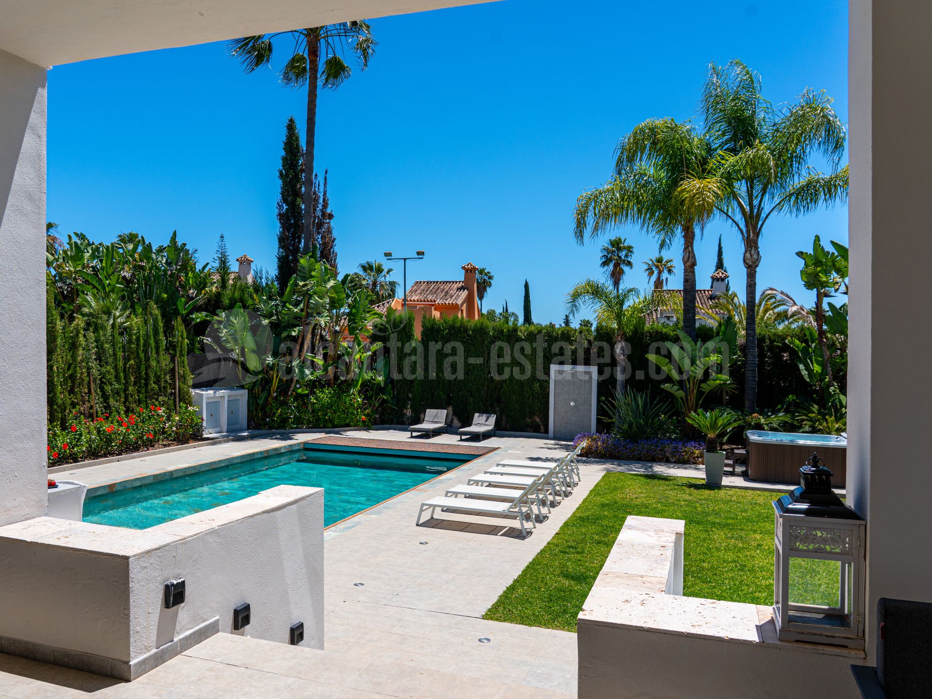 Villa en Nueva Andalucia, Marbella