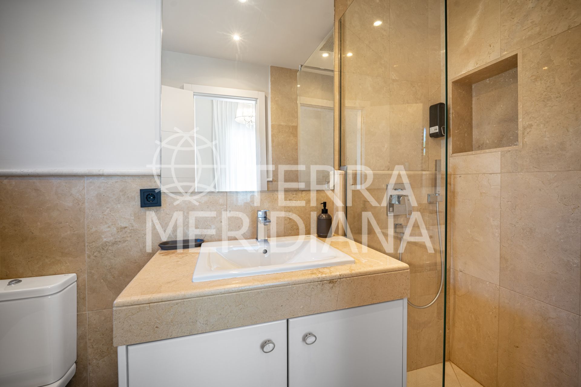 Villa in Nueva Andalucia, Marbella