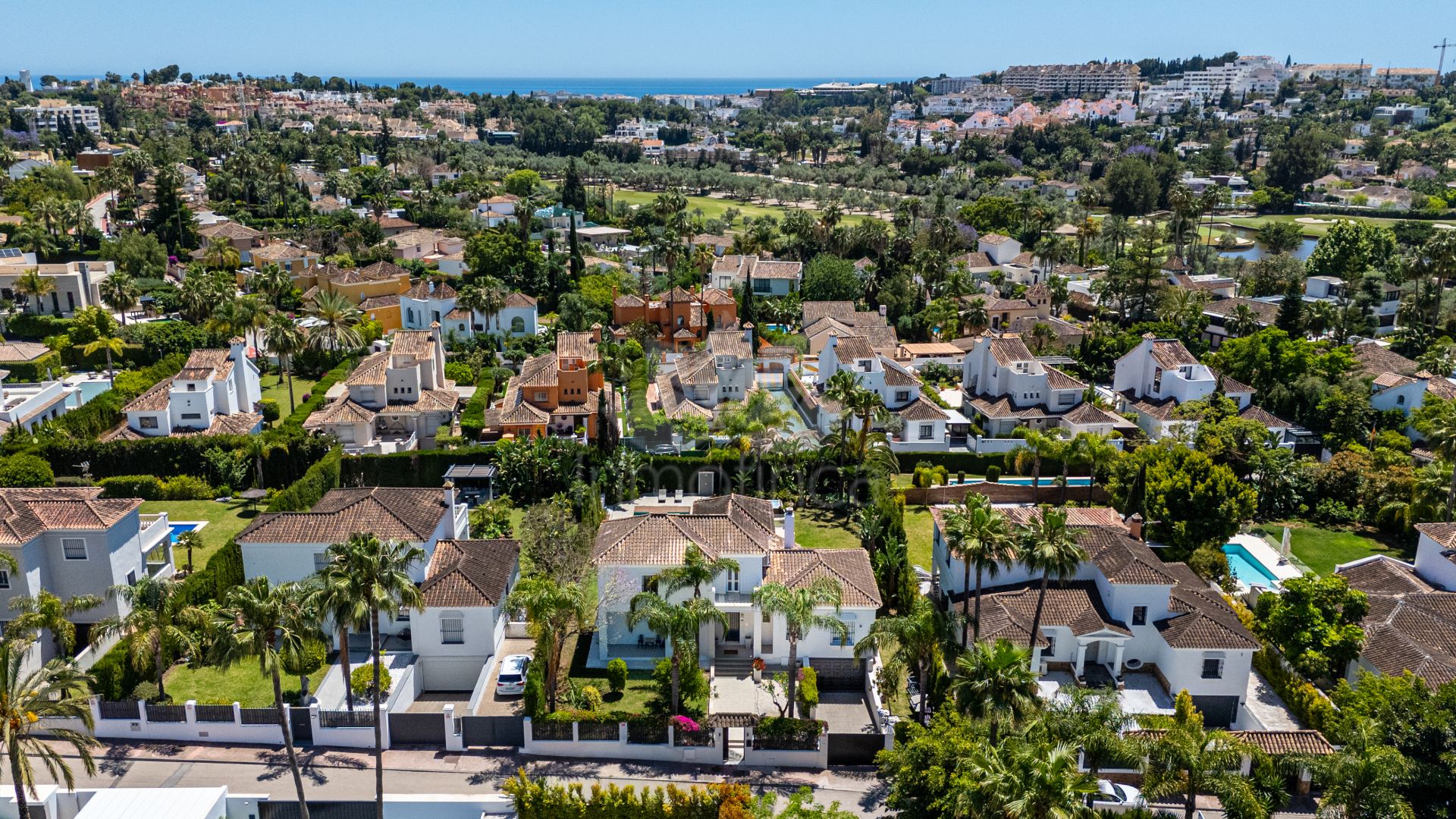 Villa in Nueva Andalucia, Marbella