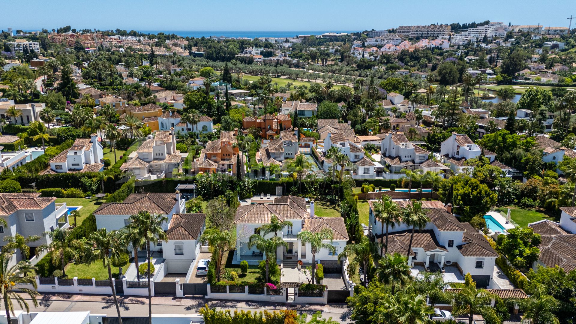 Villa en Nueva Andalucia, Marbella