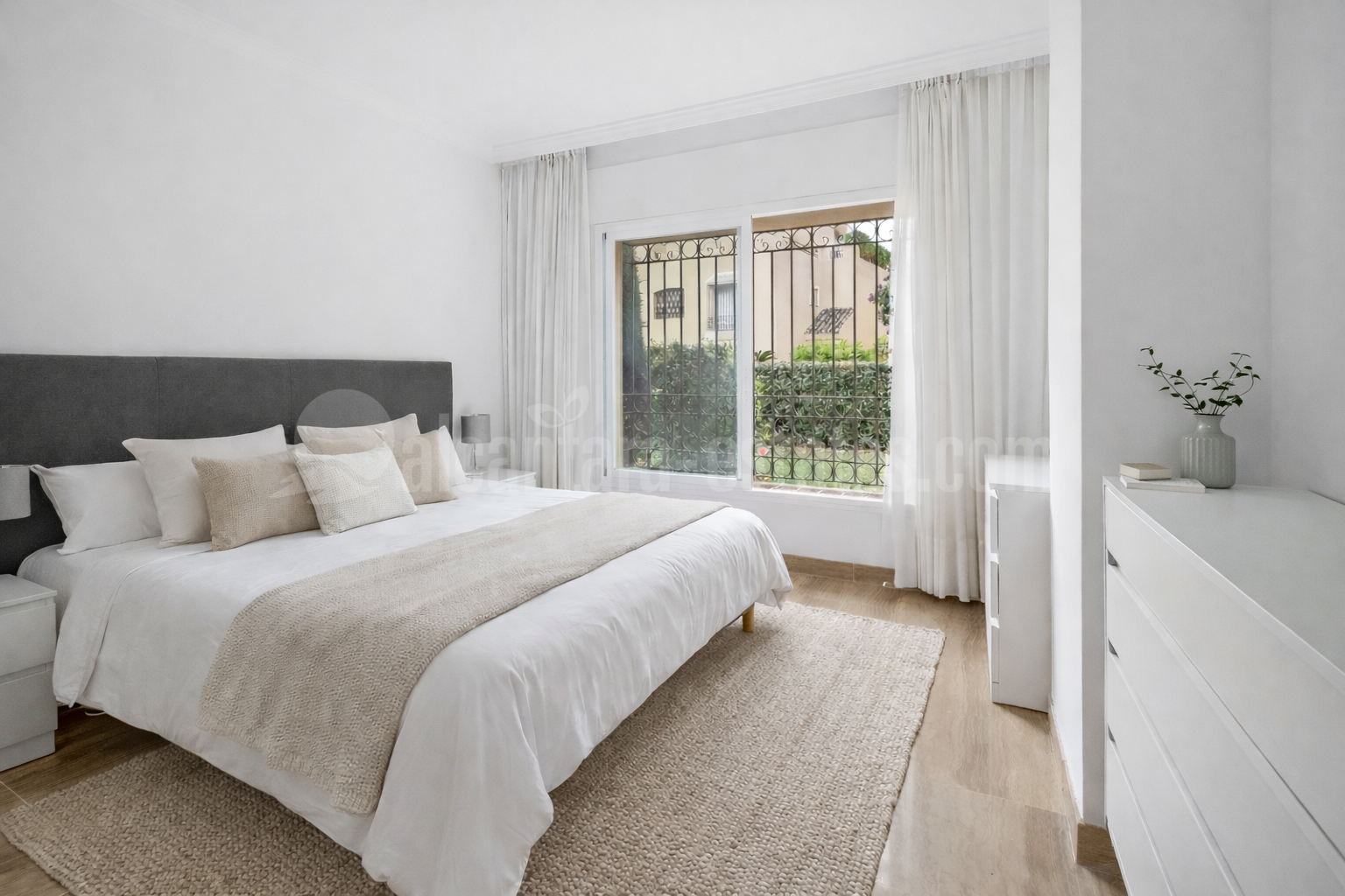 Ground Floor Apartment in Hacienda Elviria, Marbella