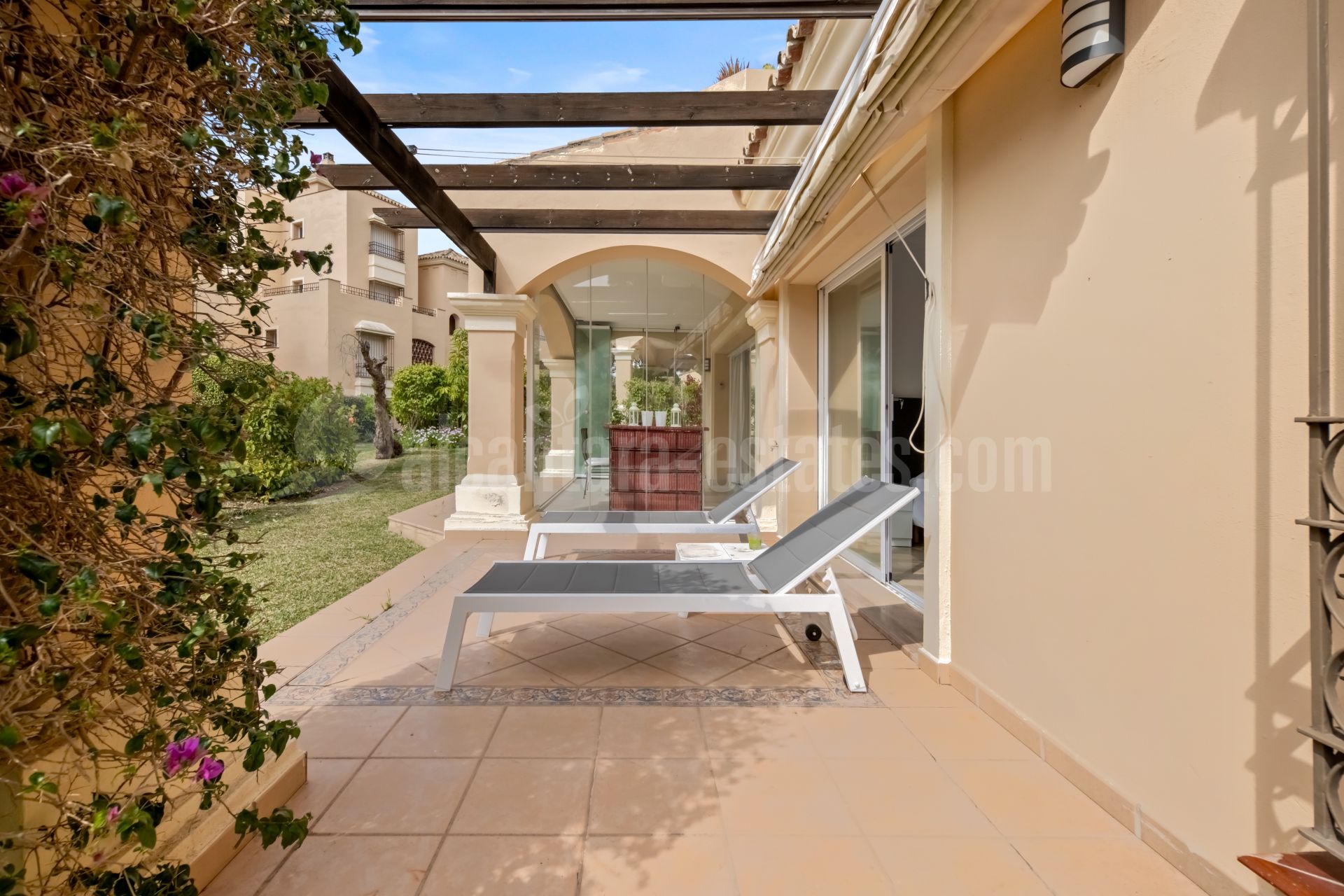 Ground Floor Apartment in Hacienda Elviria, Marbella